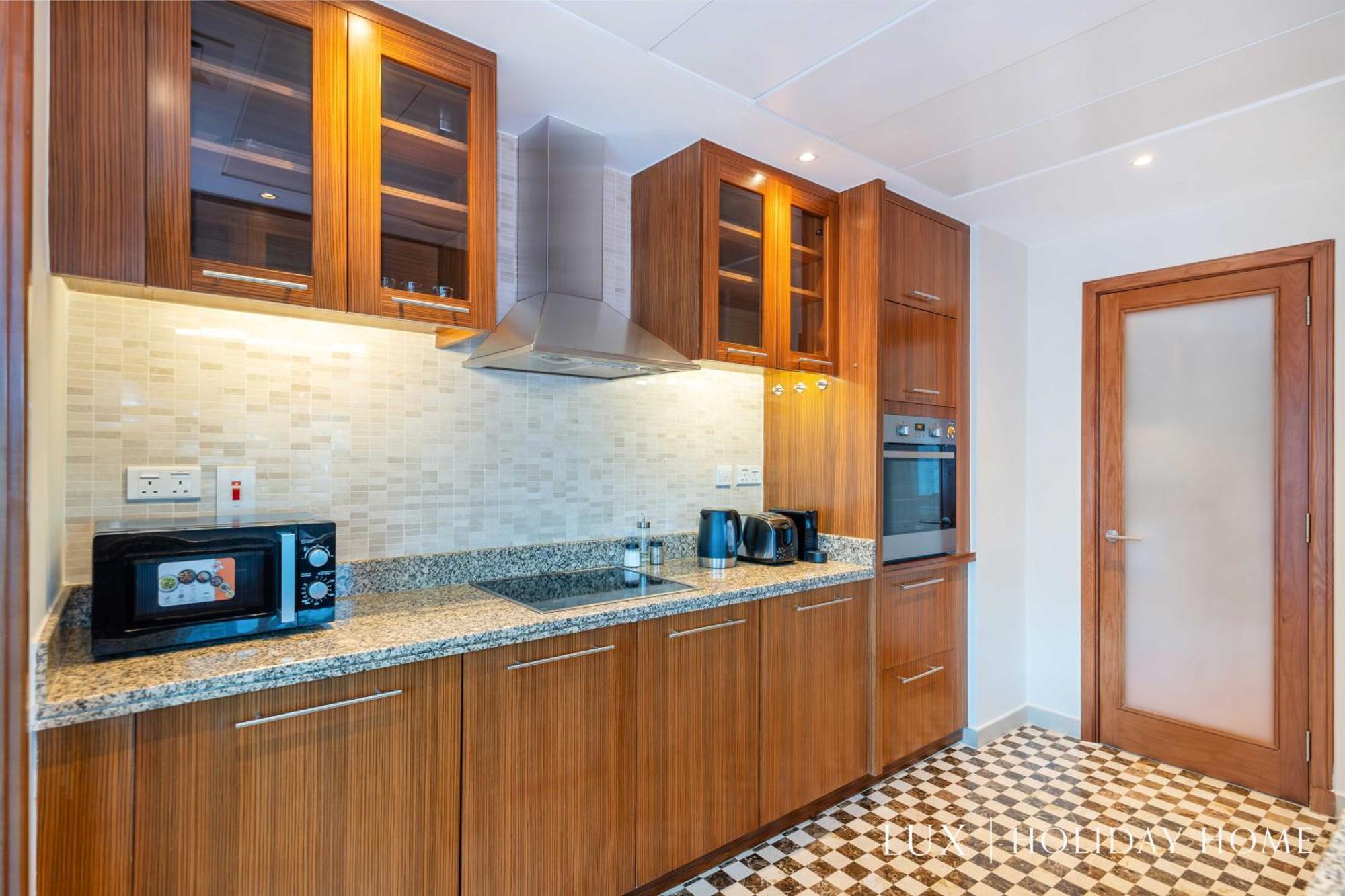 Apartment Lux - The Scenic Space Marina View Dubai