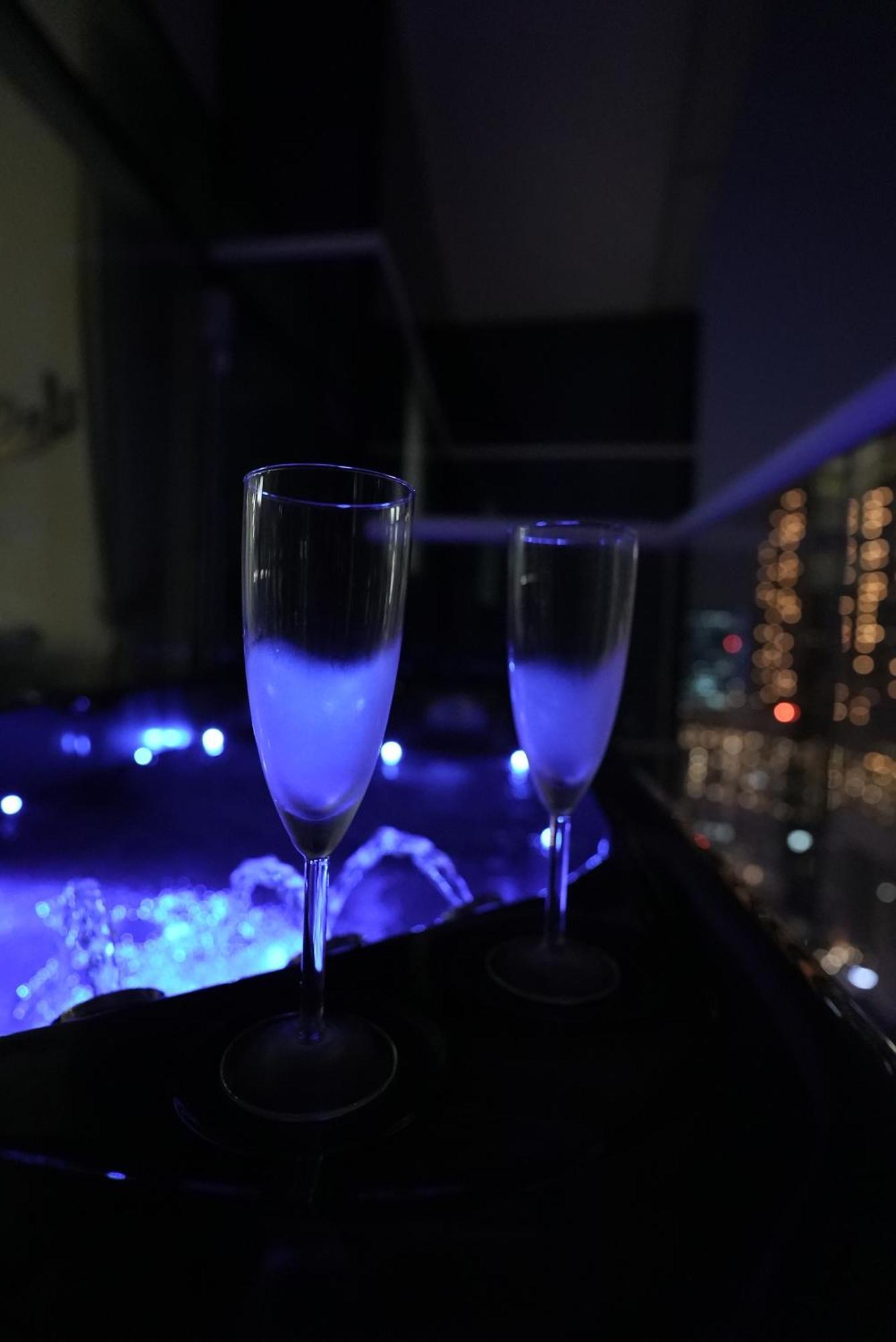 Luxury Private Jacuzzi In The Heart Of Marina Jbr