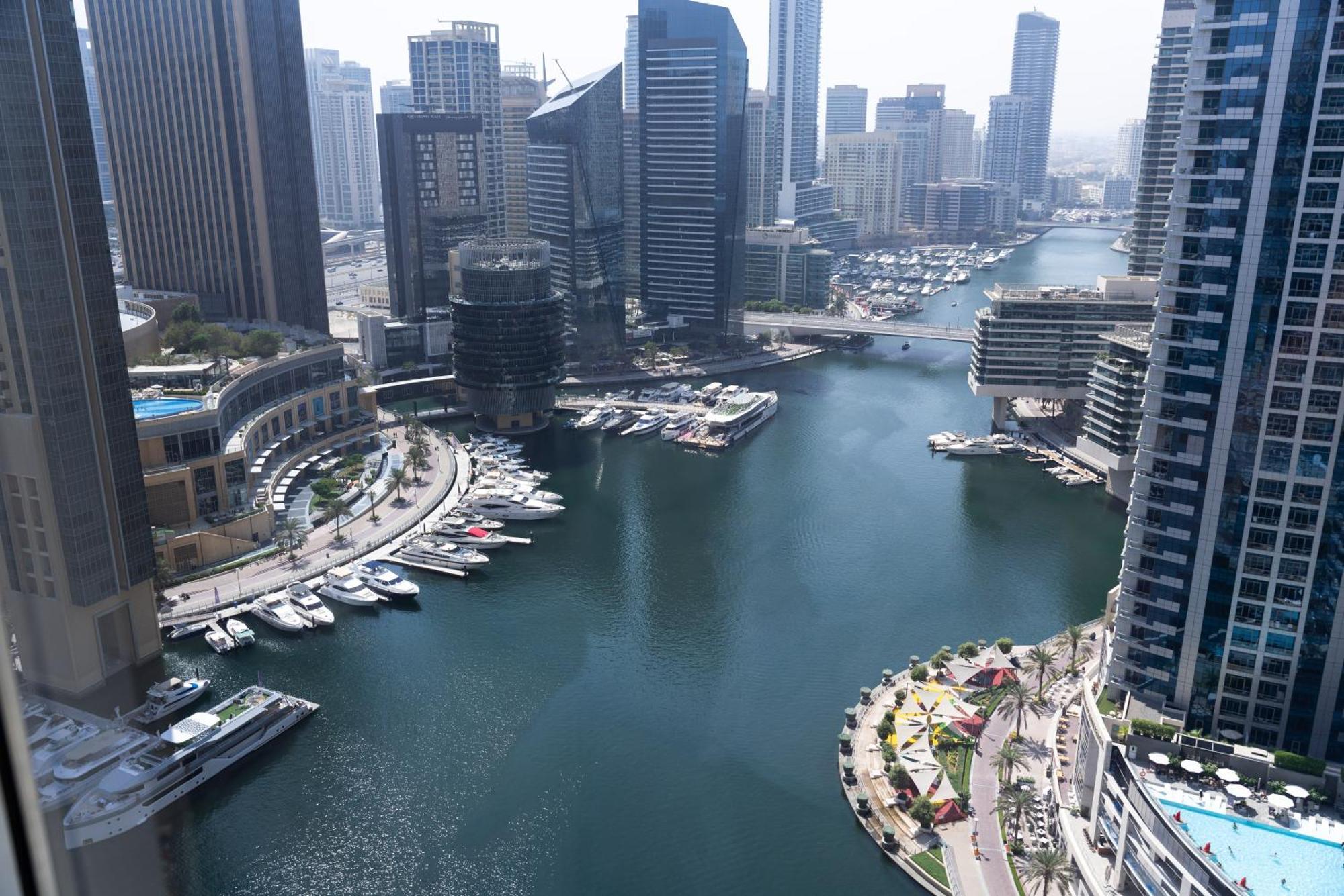 Luxury Private Jacuzzi In The Heart Of Marina Jbr Apartment Dubai