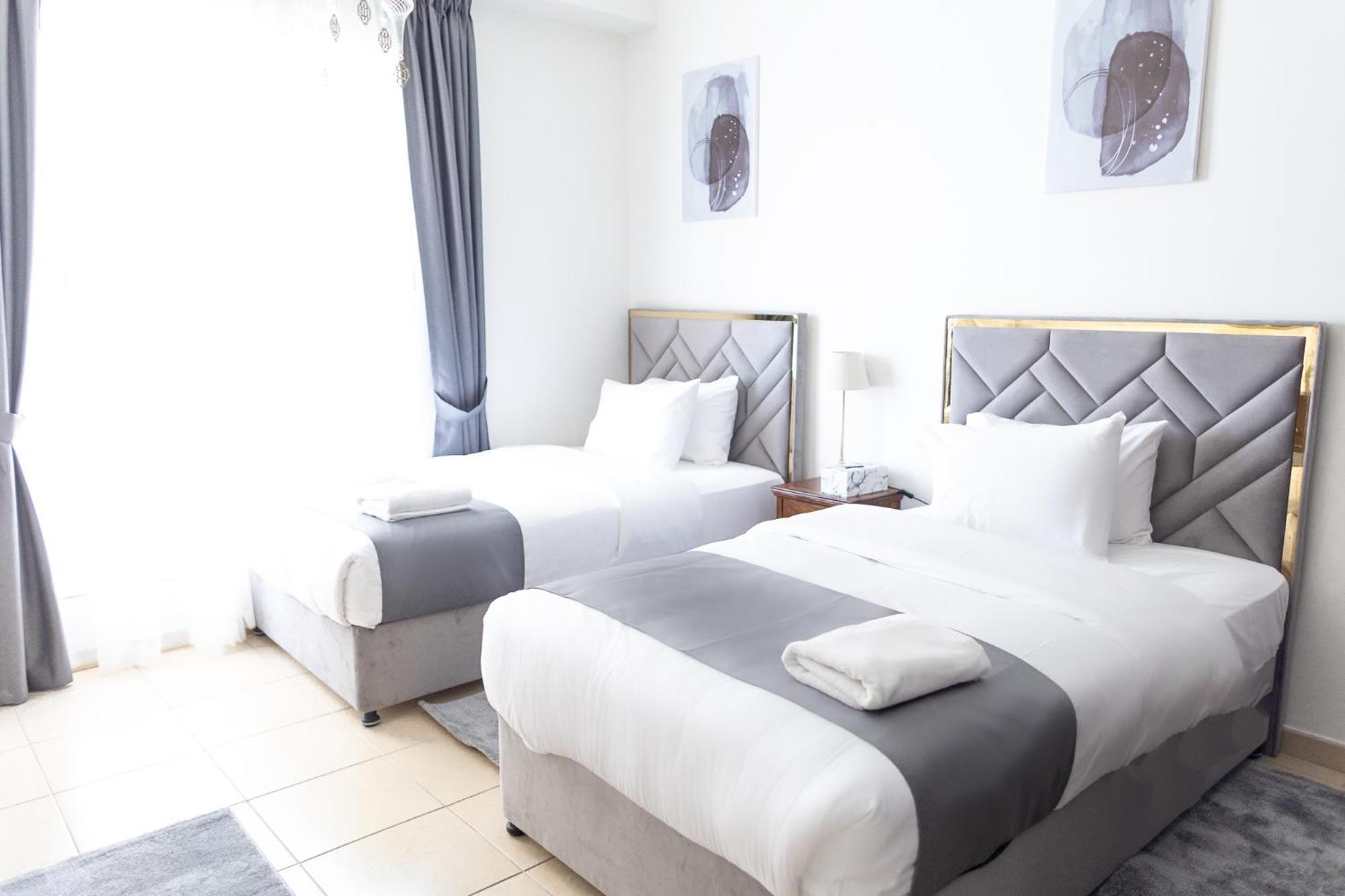 Apartment Jbr By Happy Season