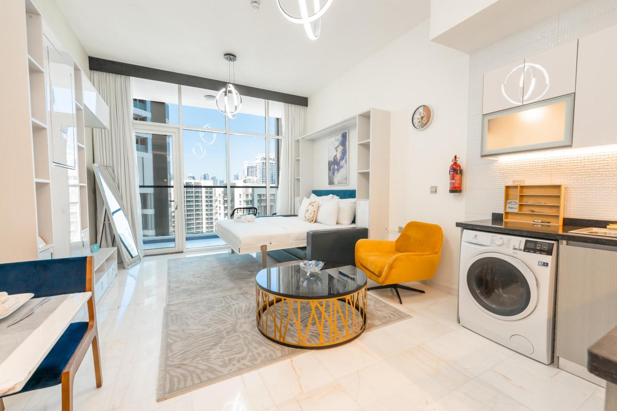 Fam Living - Bayz Tower By Danube - Business Bay *
