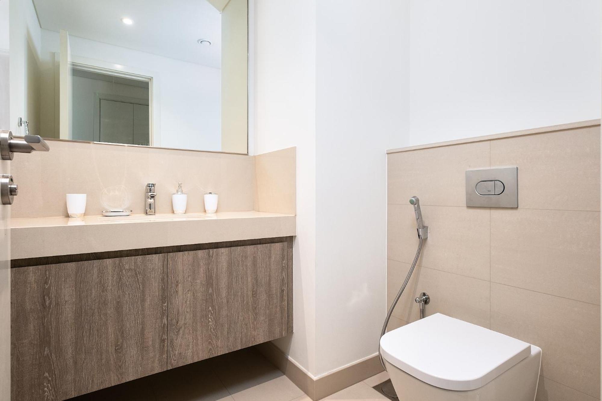 Bellavista Downtown Views Ii Tower 1 Modern 2br Downtown View *