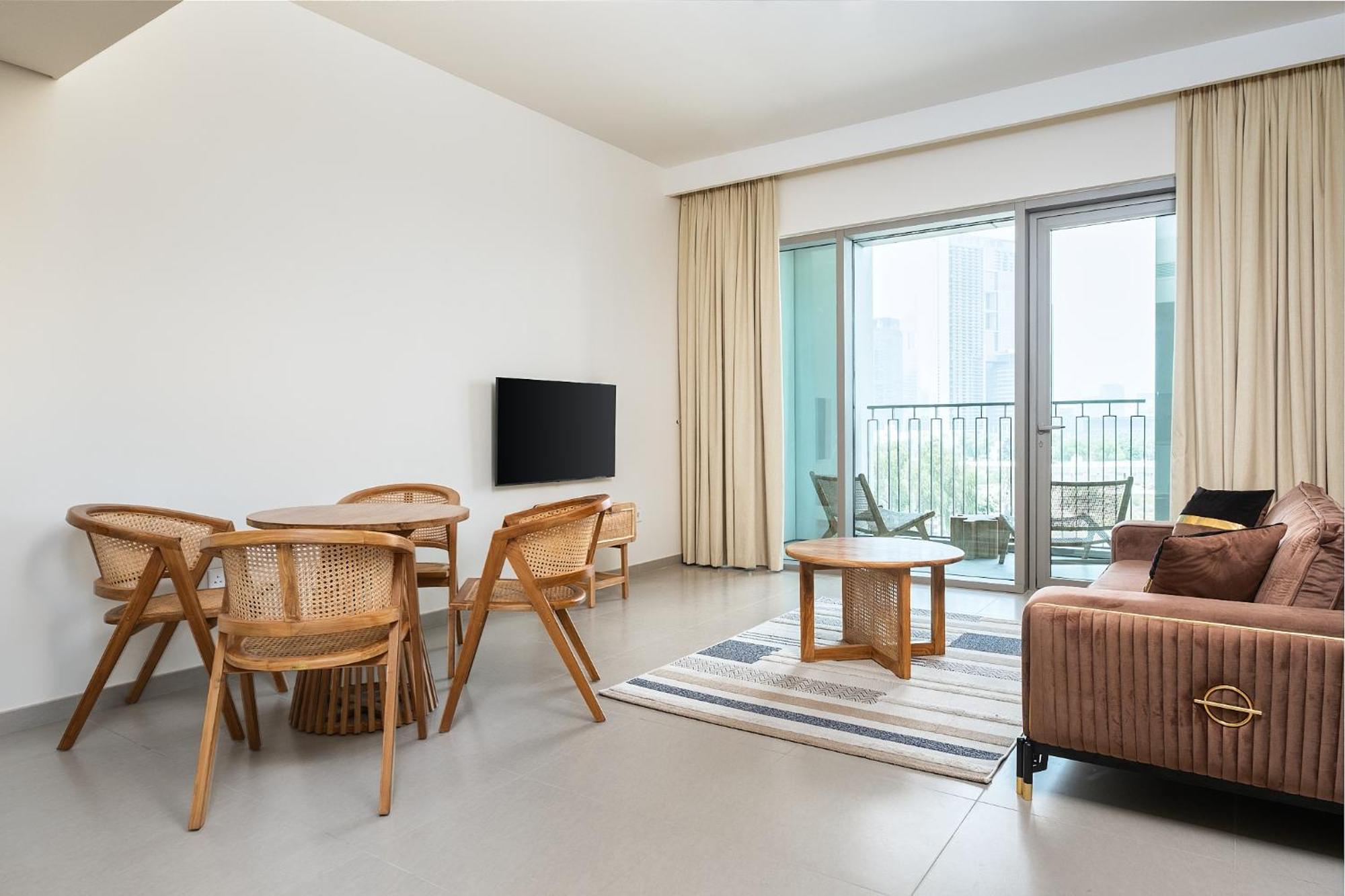 Bellavista Downtown Views Ii Tower 1 Modern 2br Downtown View Dubai