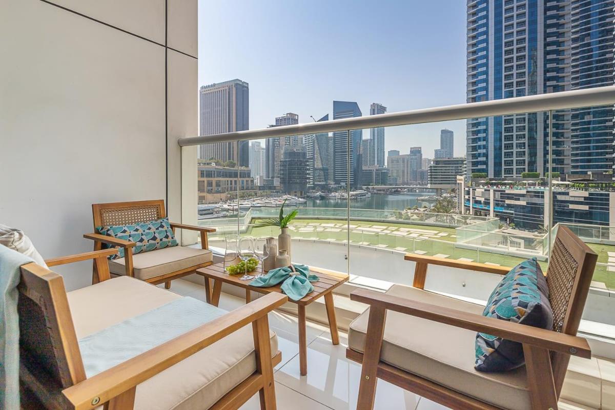 Frank Porter - Continental Tower Dubai