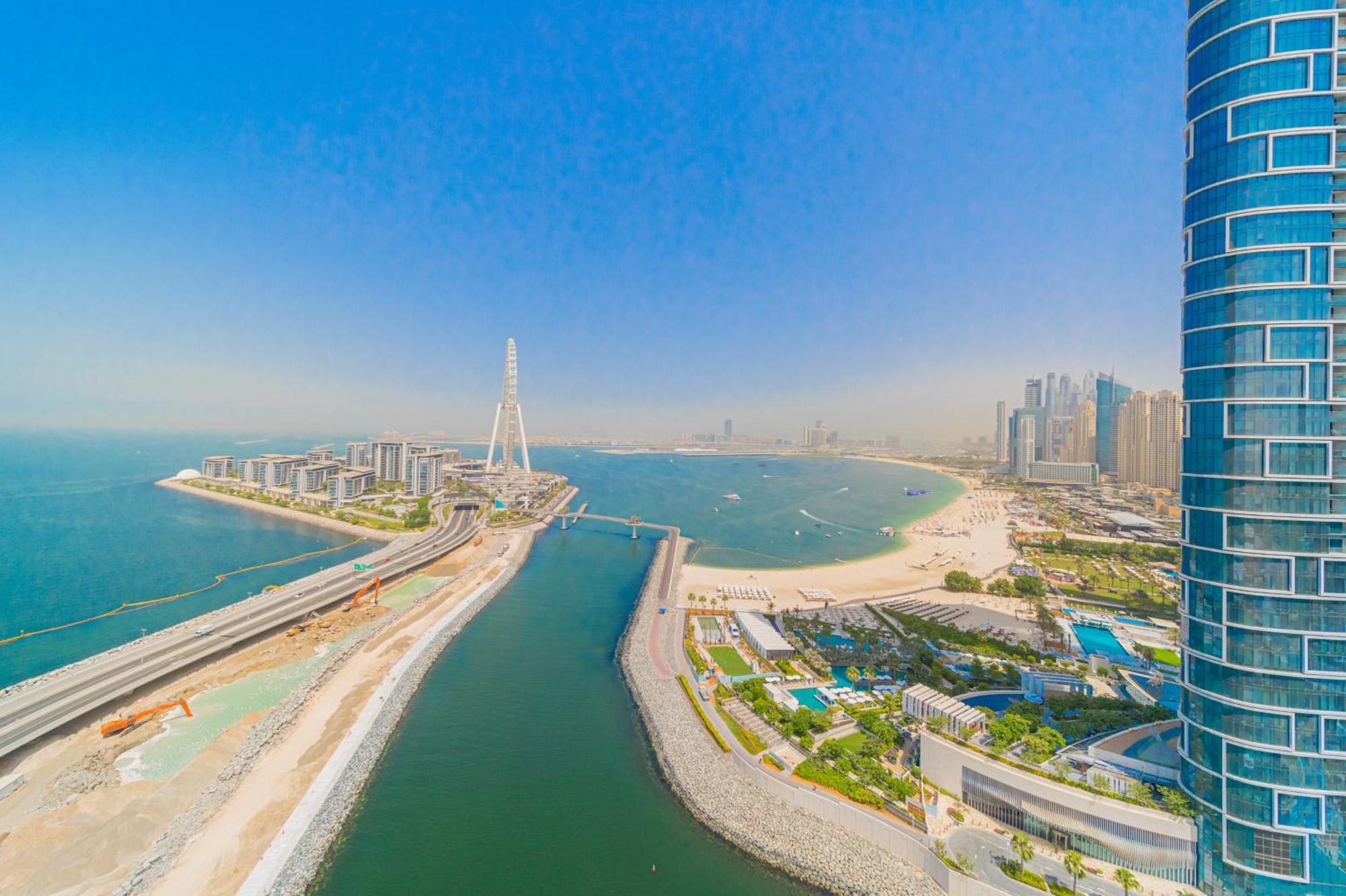 Eden's Homes & - 52-42 Emaar Dubai