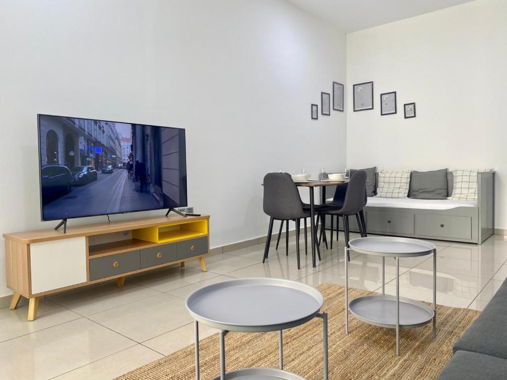 Apartment Lovely Marina - Partial Sea View Dubai