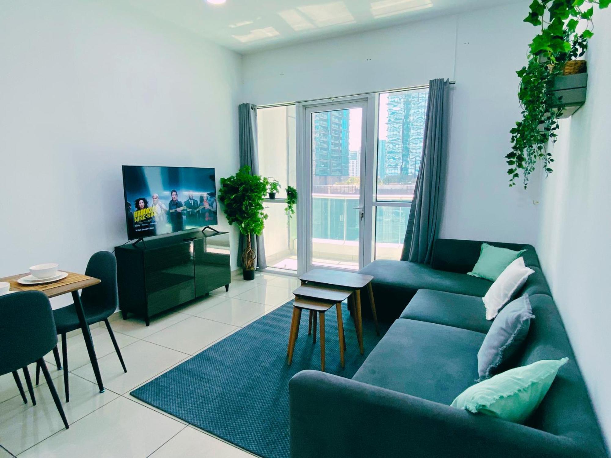Apartment Lovely Marina - Partial Sea View Dubai