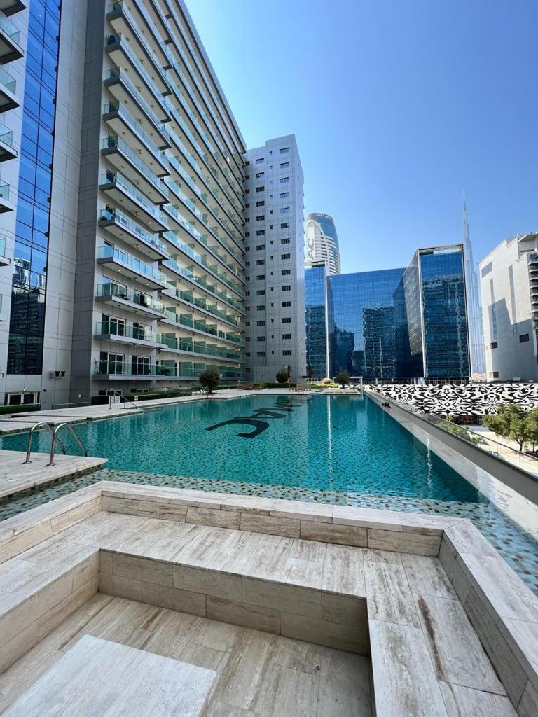Apartment 5* Studio, 10min Walk To Mall, 1min Bay Sqr Dubai