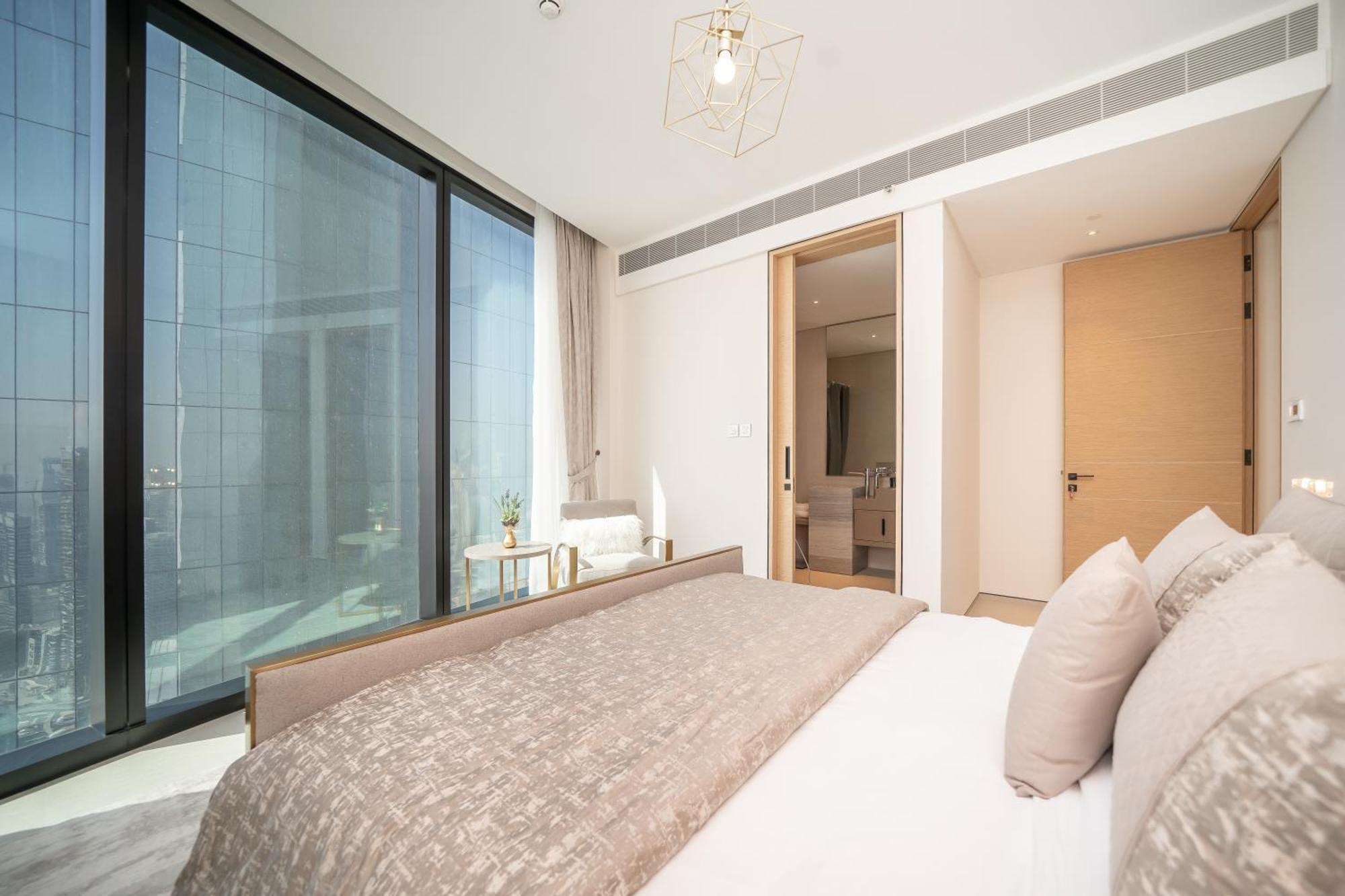 Luton - Spectacular Marina-view Retreat 2br Address Jbr - 49ab06 Apartment Dubai