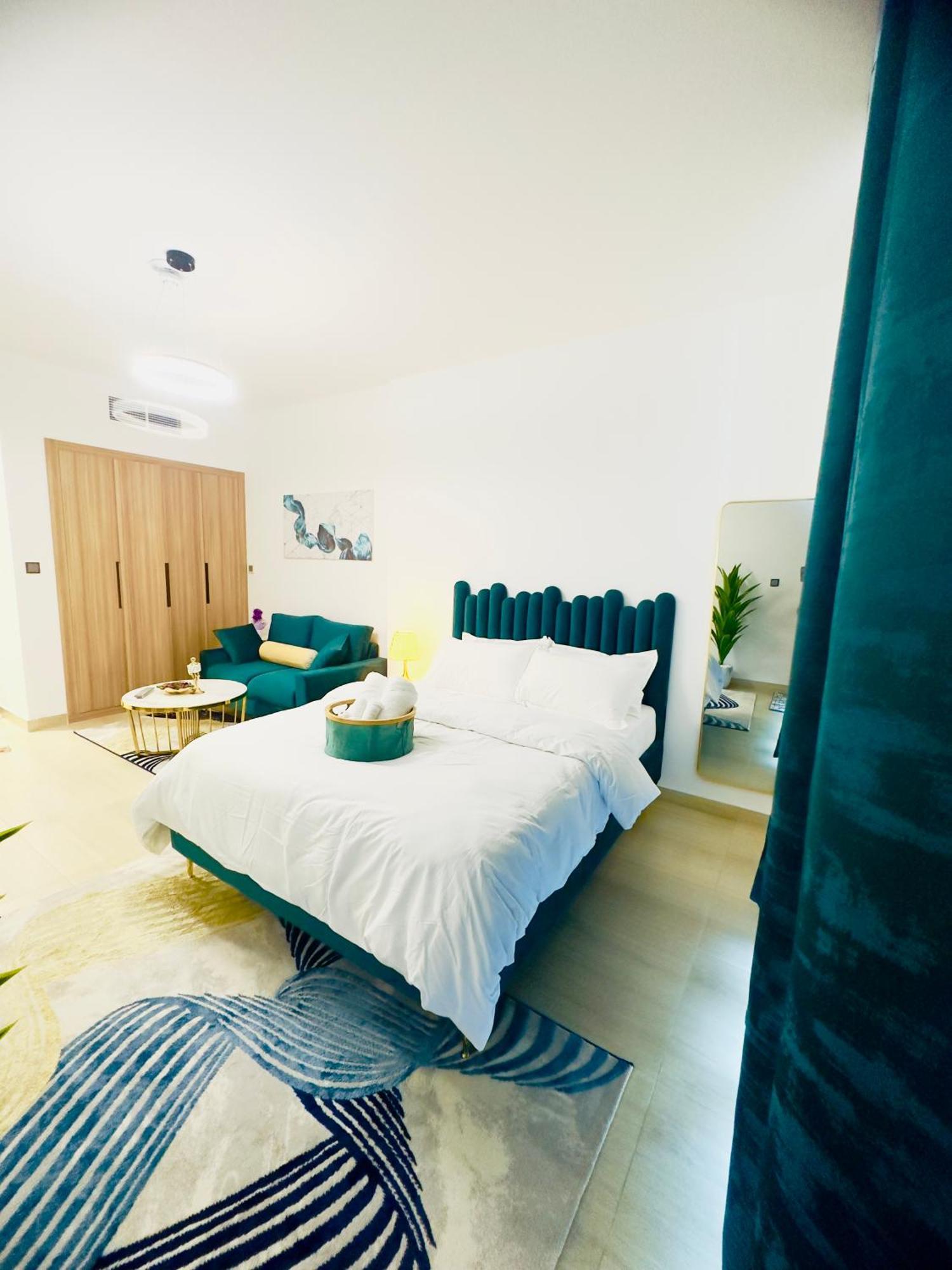 Cozy In Jumeirah Village Circle *