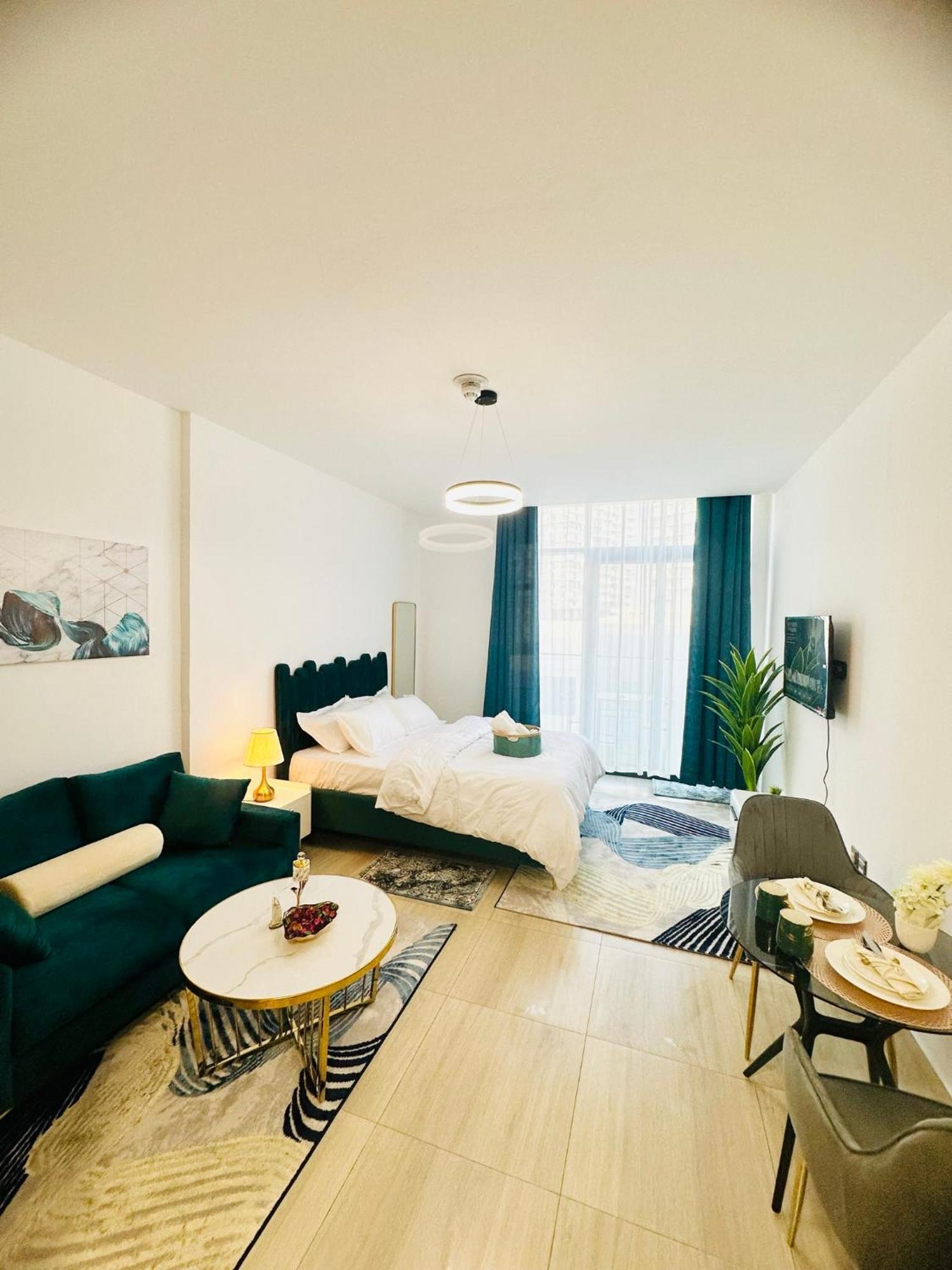 Apartment Cozy In Jumeirah Village Circle Dubai