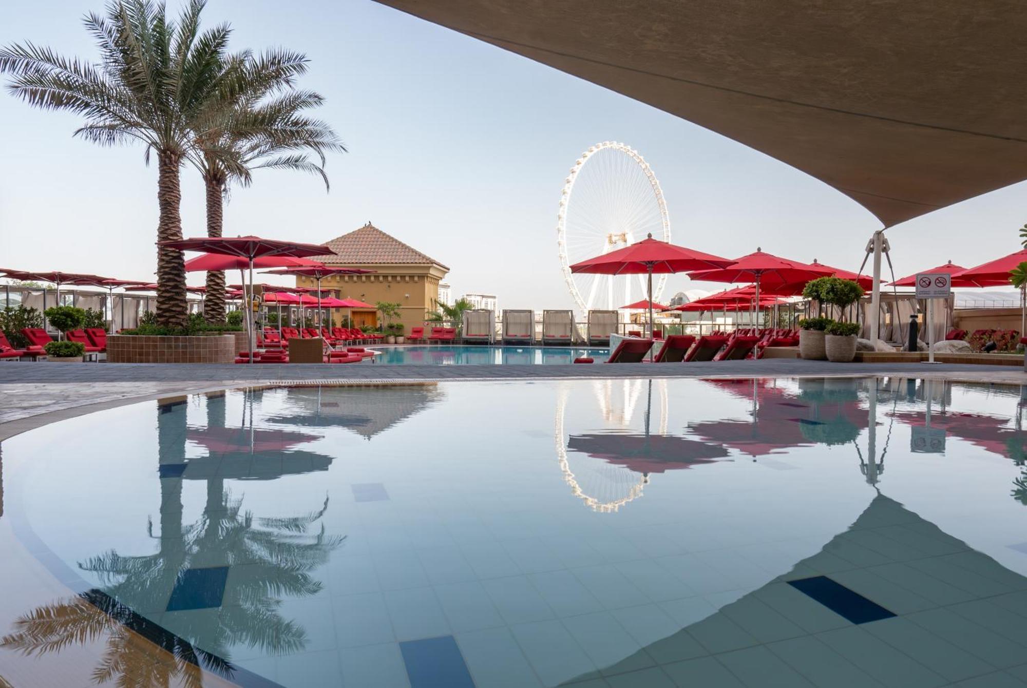 Amwaj Rotana, Jumeirah -