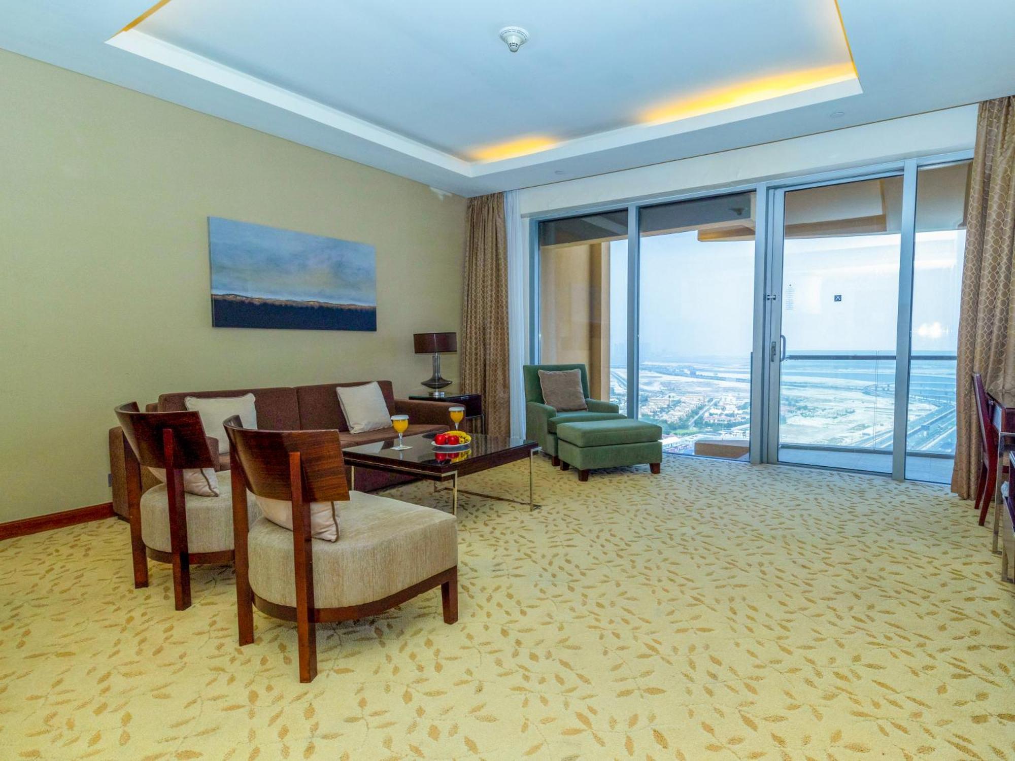 Paradise View - The Mall Residences Apartment