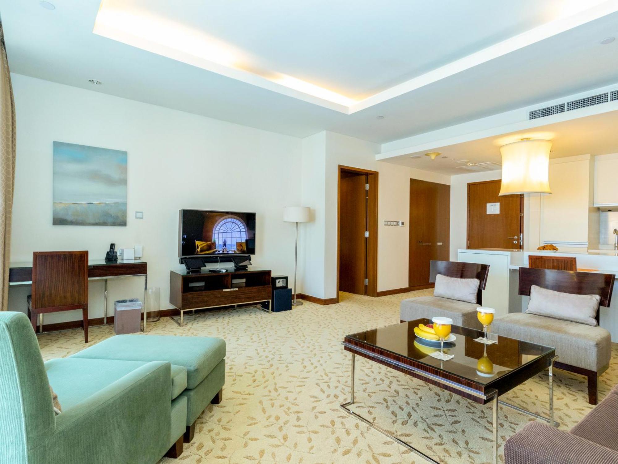 Paradise View - The Mall Residences Apartment