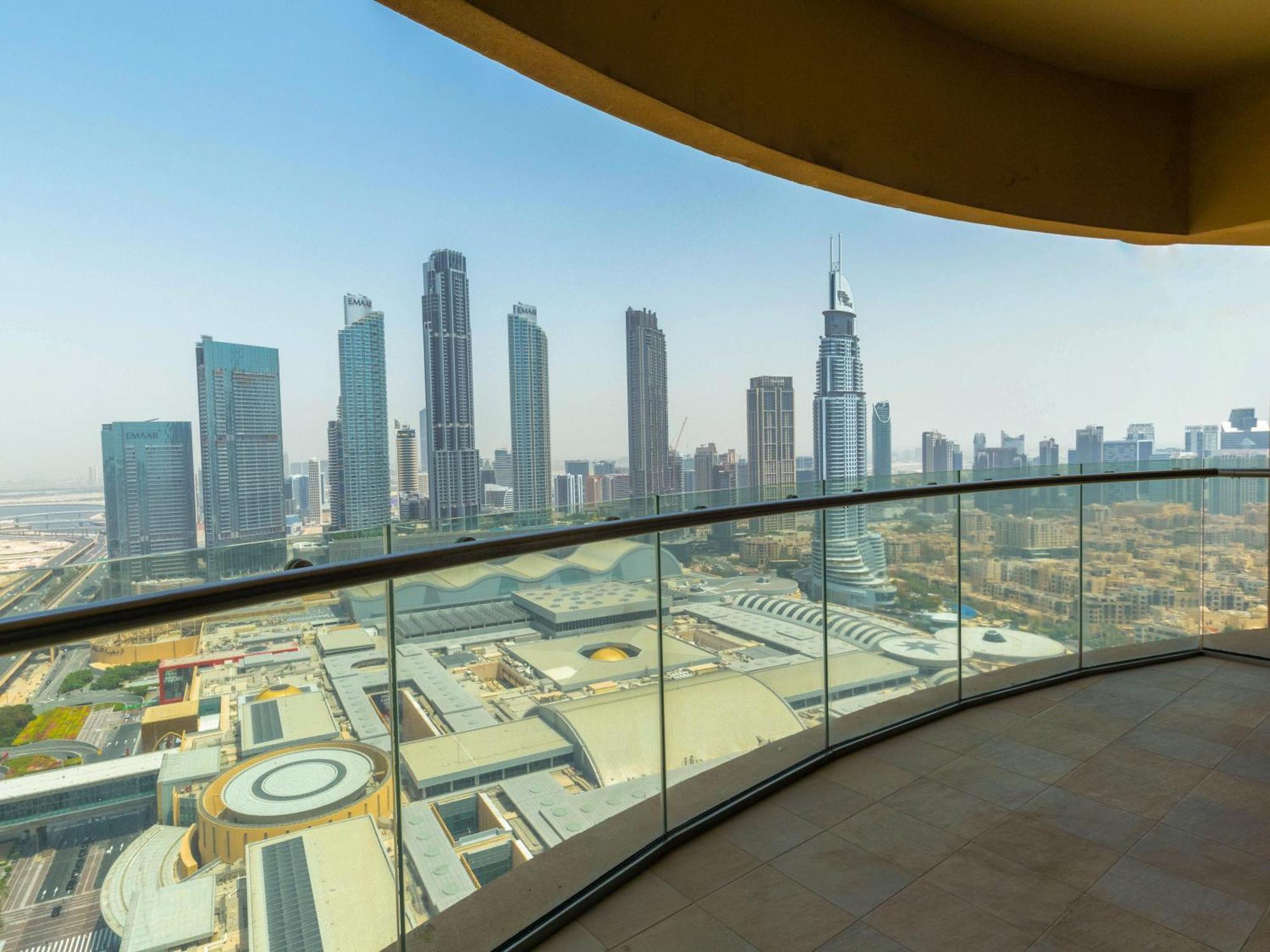 Paradise View - The Mall Residences Apartment