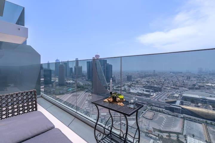 Vogue Al Wasl 1 West 13th Floor With Large Balcony For View Of Sheikh Zaid Road And One Za'abeel Tower And Burj Khalifa, Walkable To Metro With Easy Access To Sheikh Zayed Road & World Trade Centre * Dubai