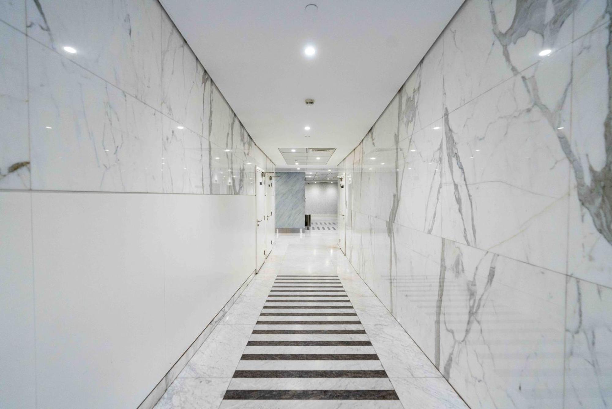 Apartment Marina Heights Tower 2 Bhk With Lavish View Dubai