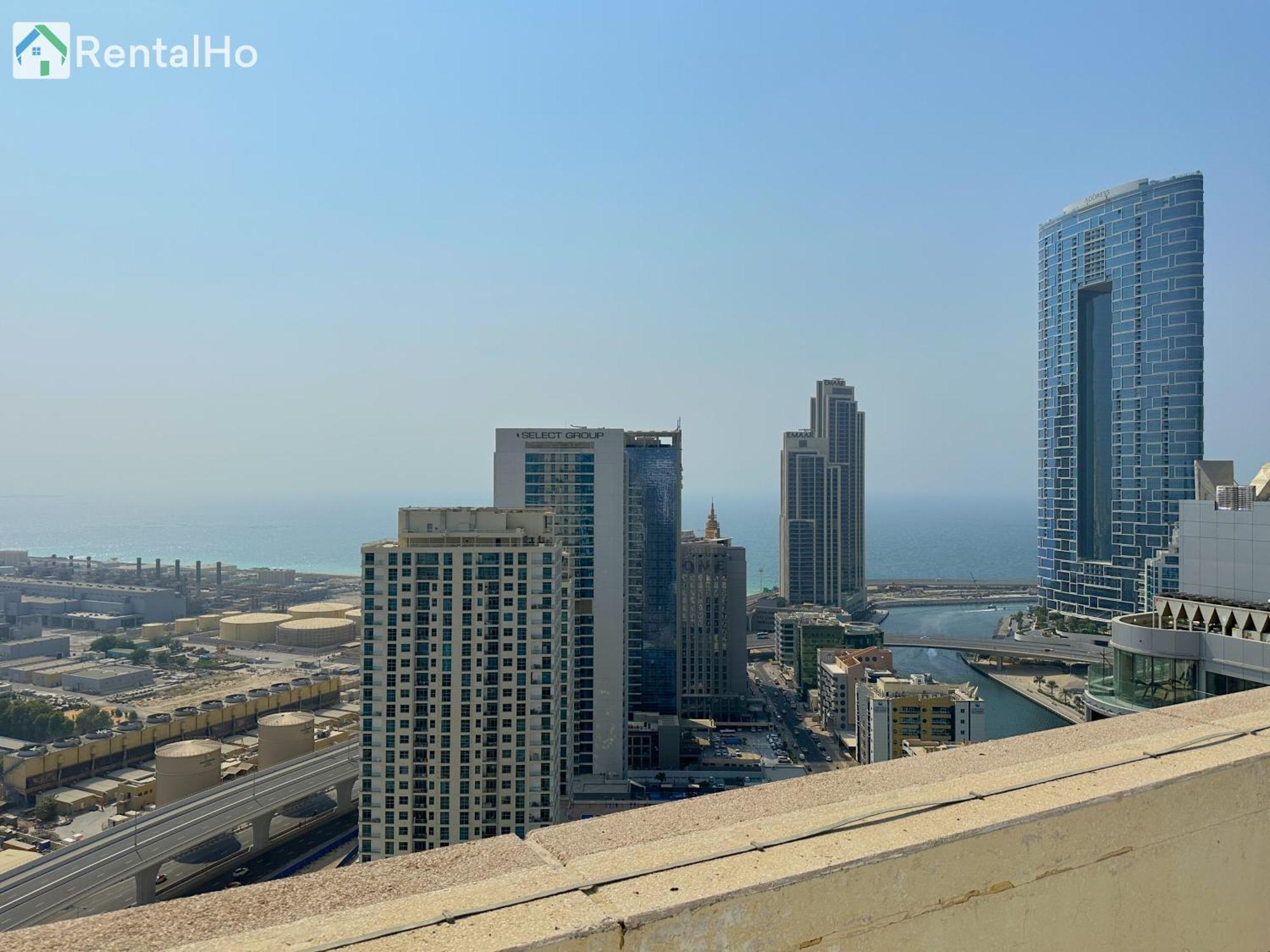 Apartment Quiet With Balcony And Roof Pool In Marina Dubai