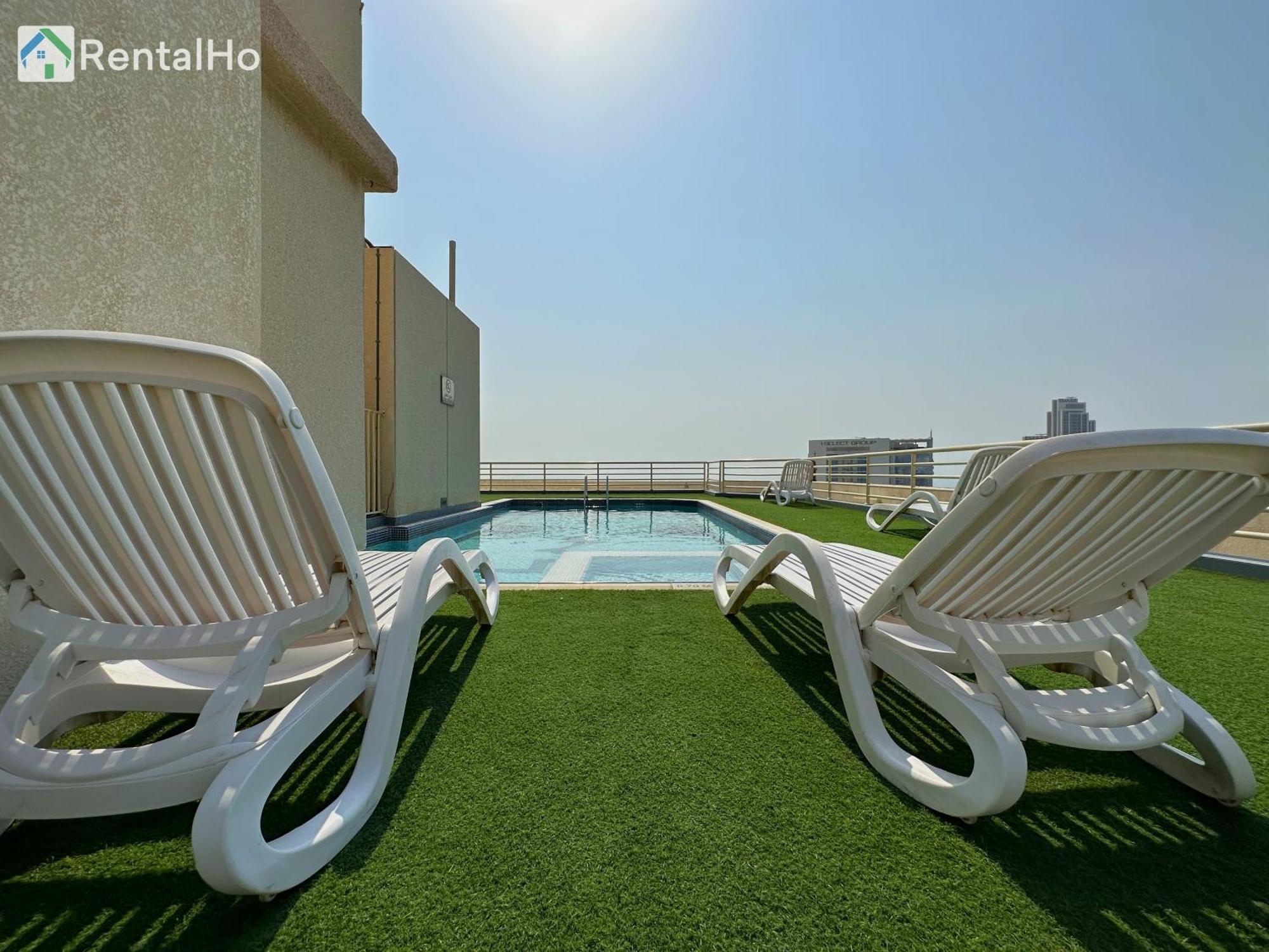 Apartment Quiet With Balcony And Roof Pool In Marina Dubai