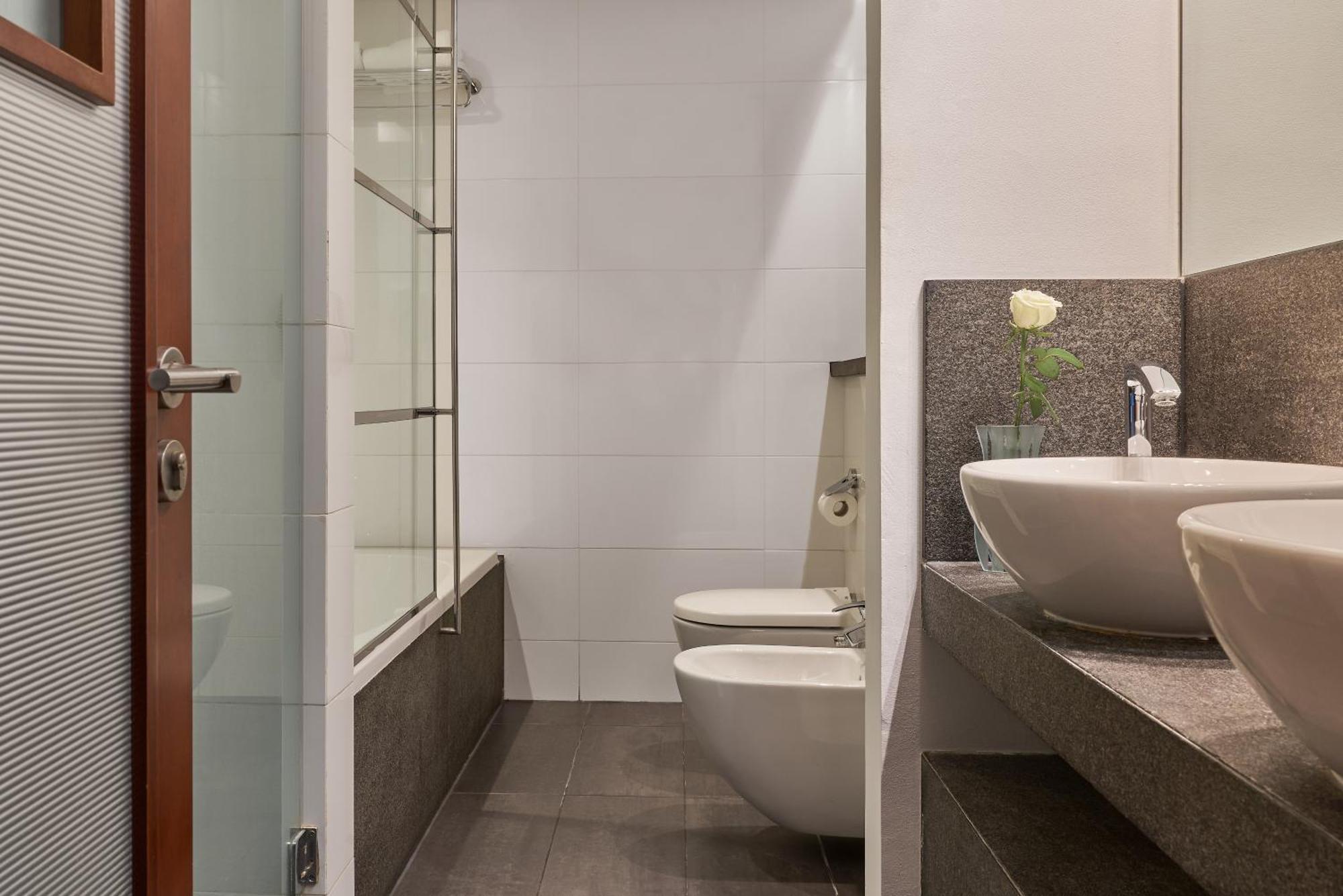 Aparthotel Rotana 4*