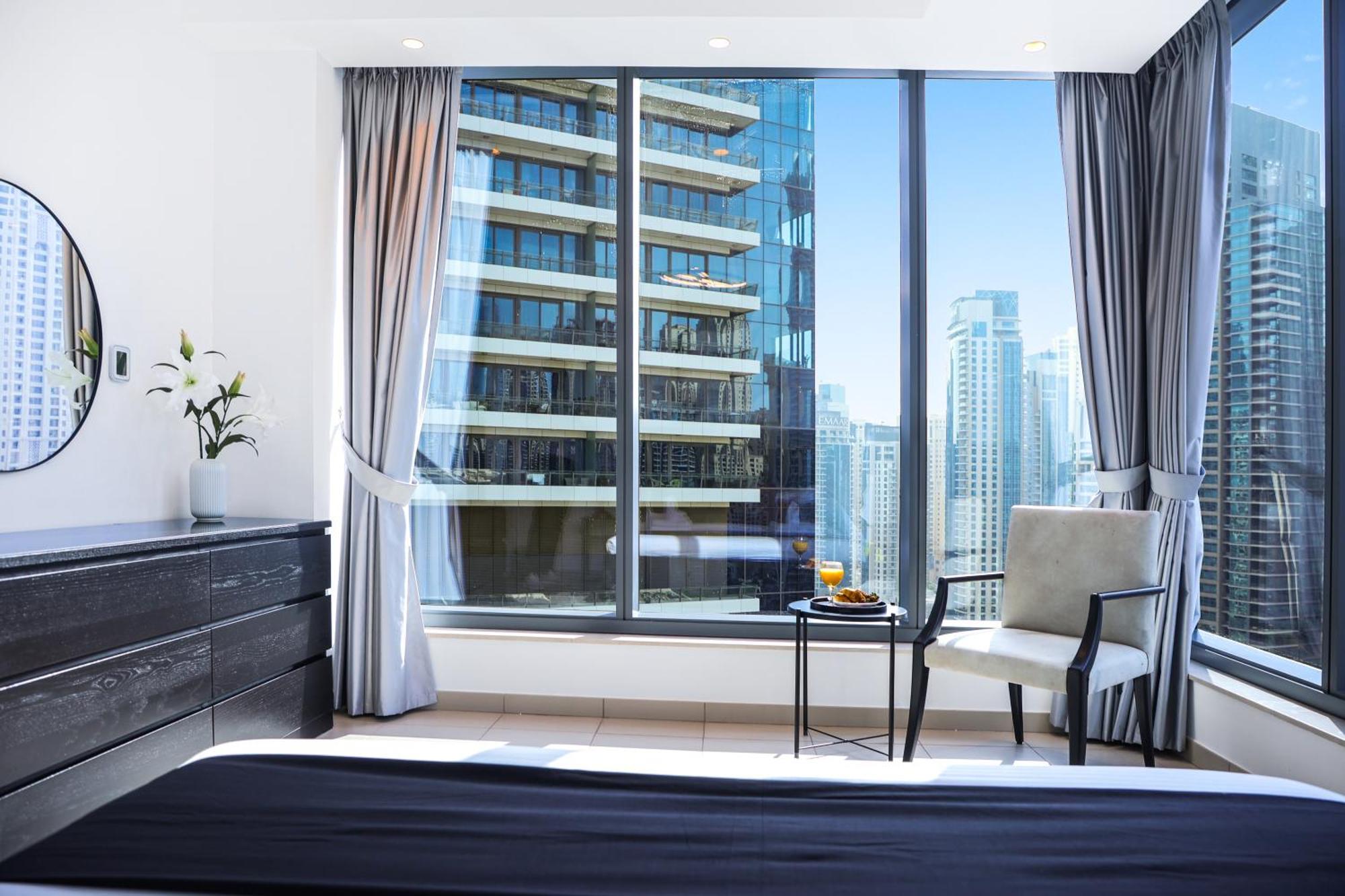 Panoramic Luxe 1br With Breathtaking Views At Marina Near Jbr - Silverene Towers Apartment Dubai