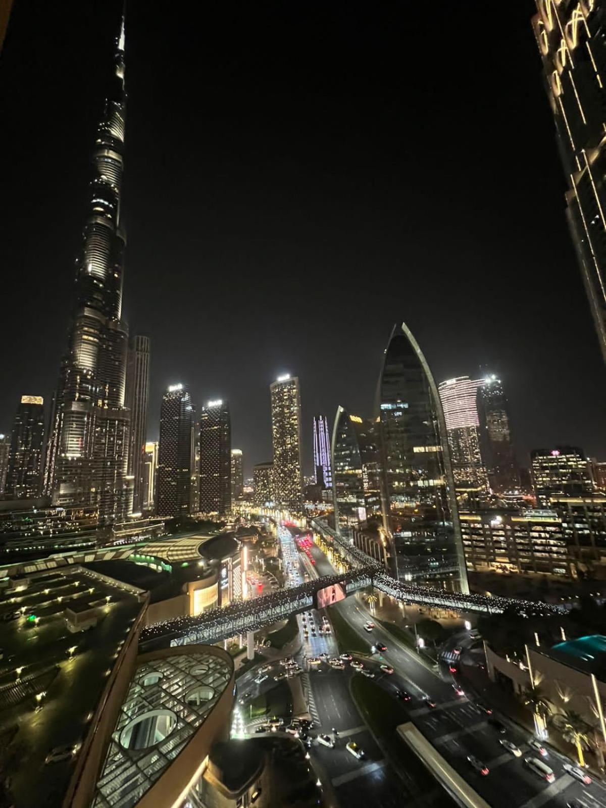 Apartment Address Mall Residences: Emaar Fashion Avenue With Burj Khalifa Views Dubai