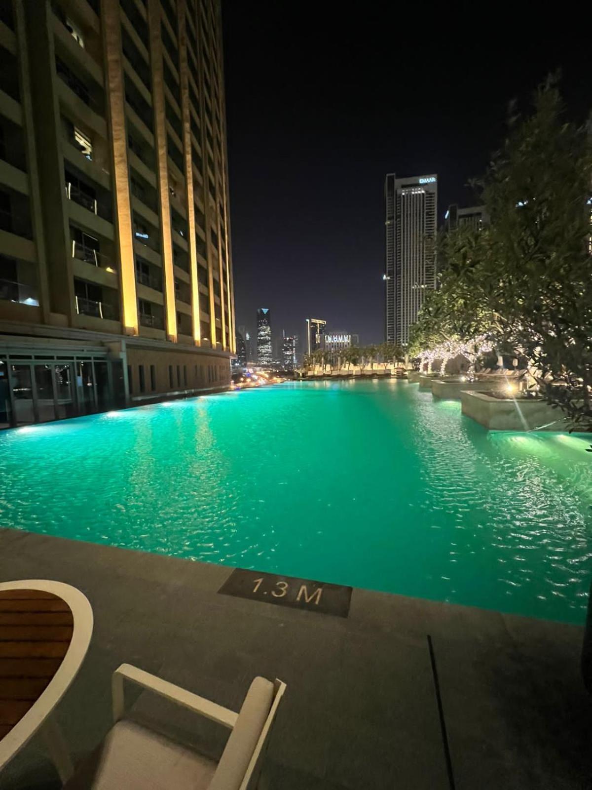 Address Mall Residences: Emaar Fashion Avenue With Burj Khalifa Views Apartment