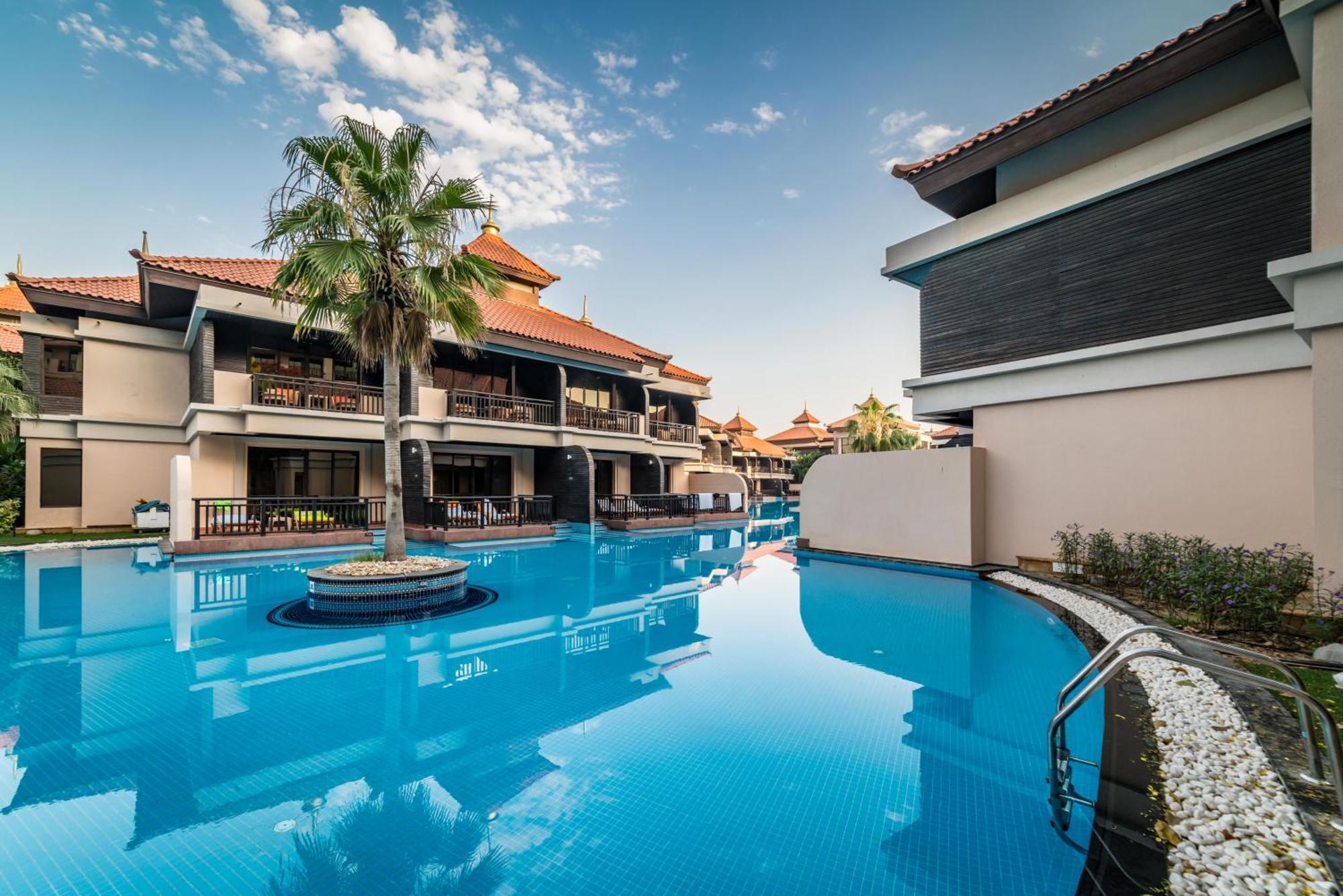 Apartment Lux I Palm Jumeirah I Palm Views Dubai