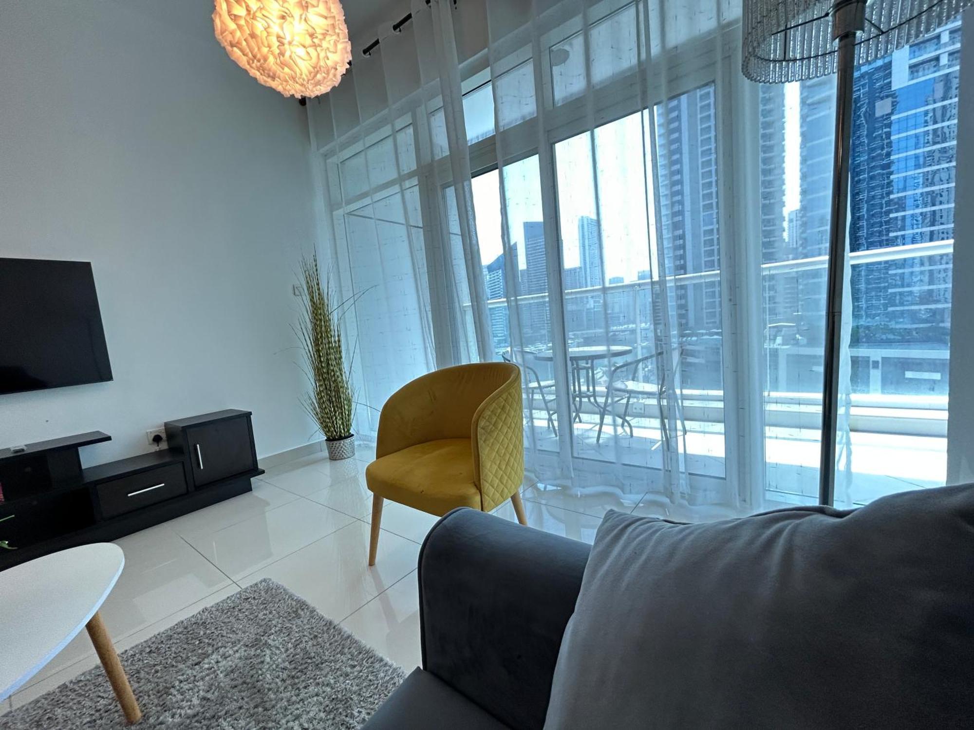 Golden Vacation Homes Continental Tower Marina Apartment Dubai