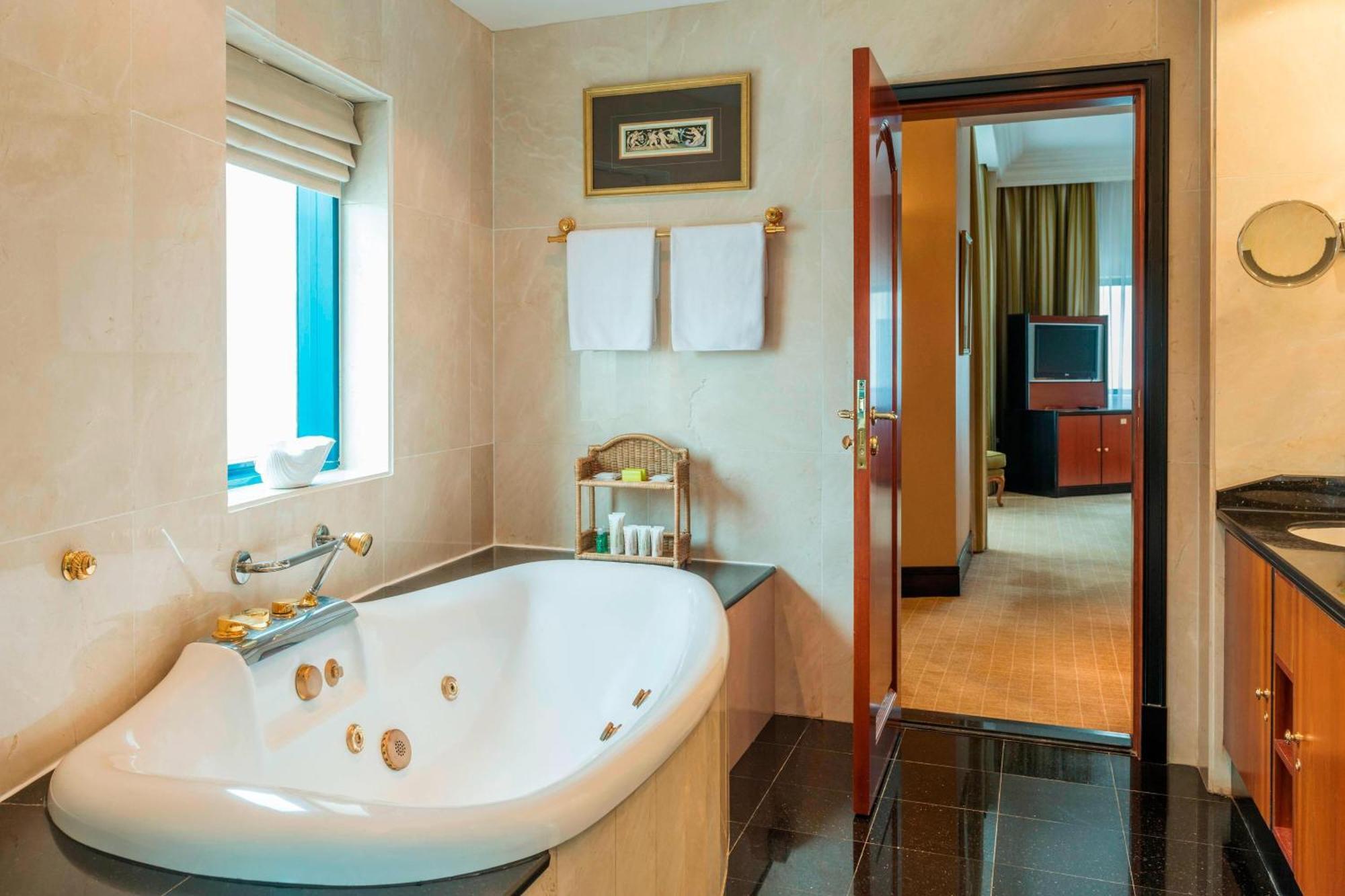 Le Meridien Fairway
