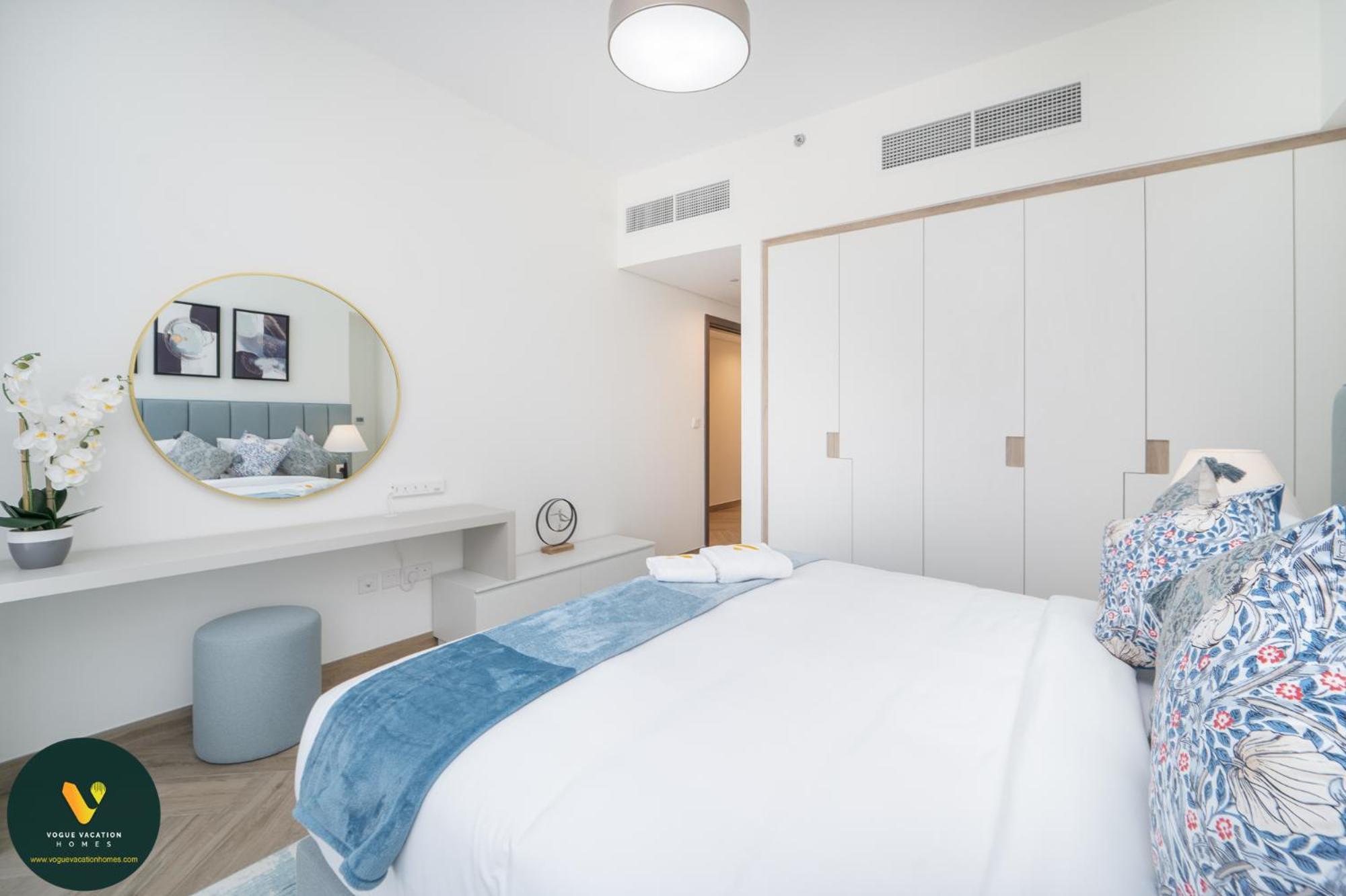 Vogue Al Wasl 1 West 13th Floor With Large Balcony For View Of Sheikh Zaid Road And One Za'abeel Tower And Burj Khalifa, Walkable To Metro With Easy Access To Sheikh Zayed Road & World Trade Centre Dubai