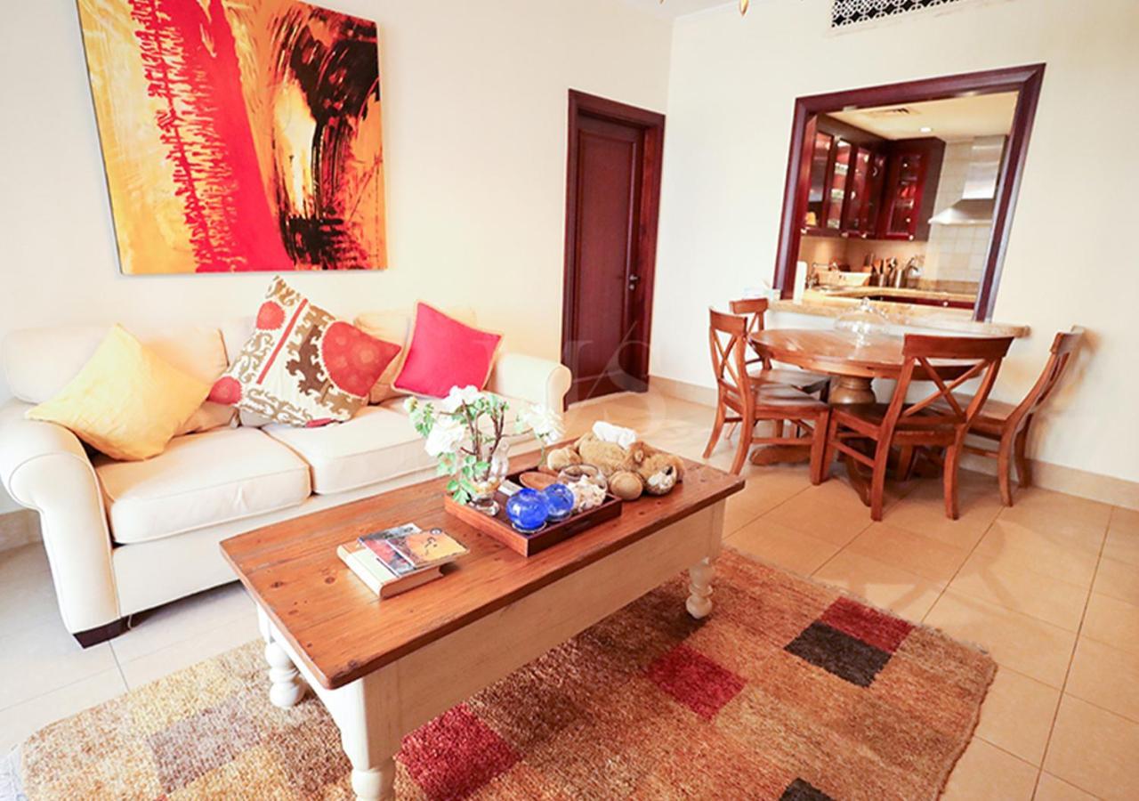 Mh- Beautiful One Bedroom - Burj View - Zanzebeel 2 Ref 210b * Dubai