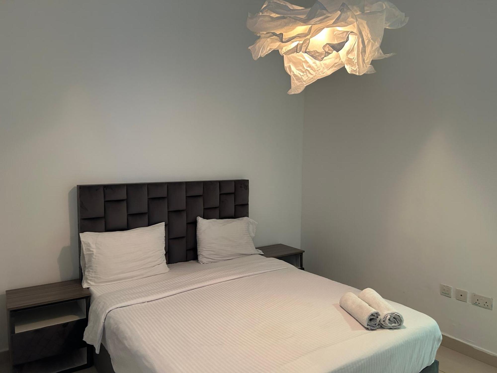 Golden Vacation Homes Continental Tower Marina Apartment *