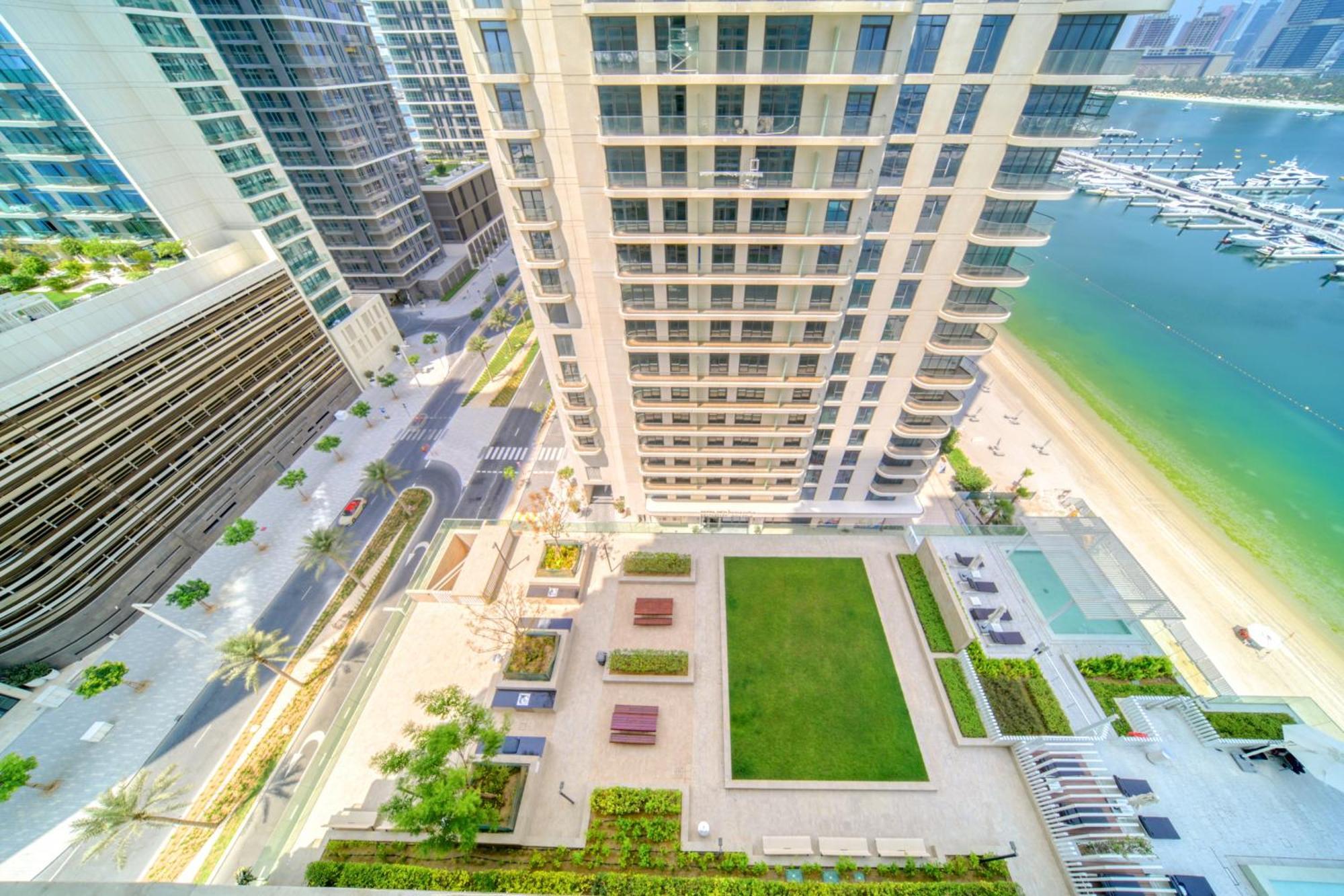 Apartment Sunrise Bay, Emaar Beachfront Harbour - Mint Dubai