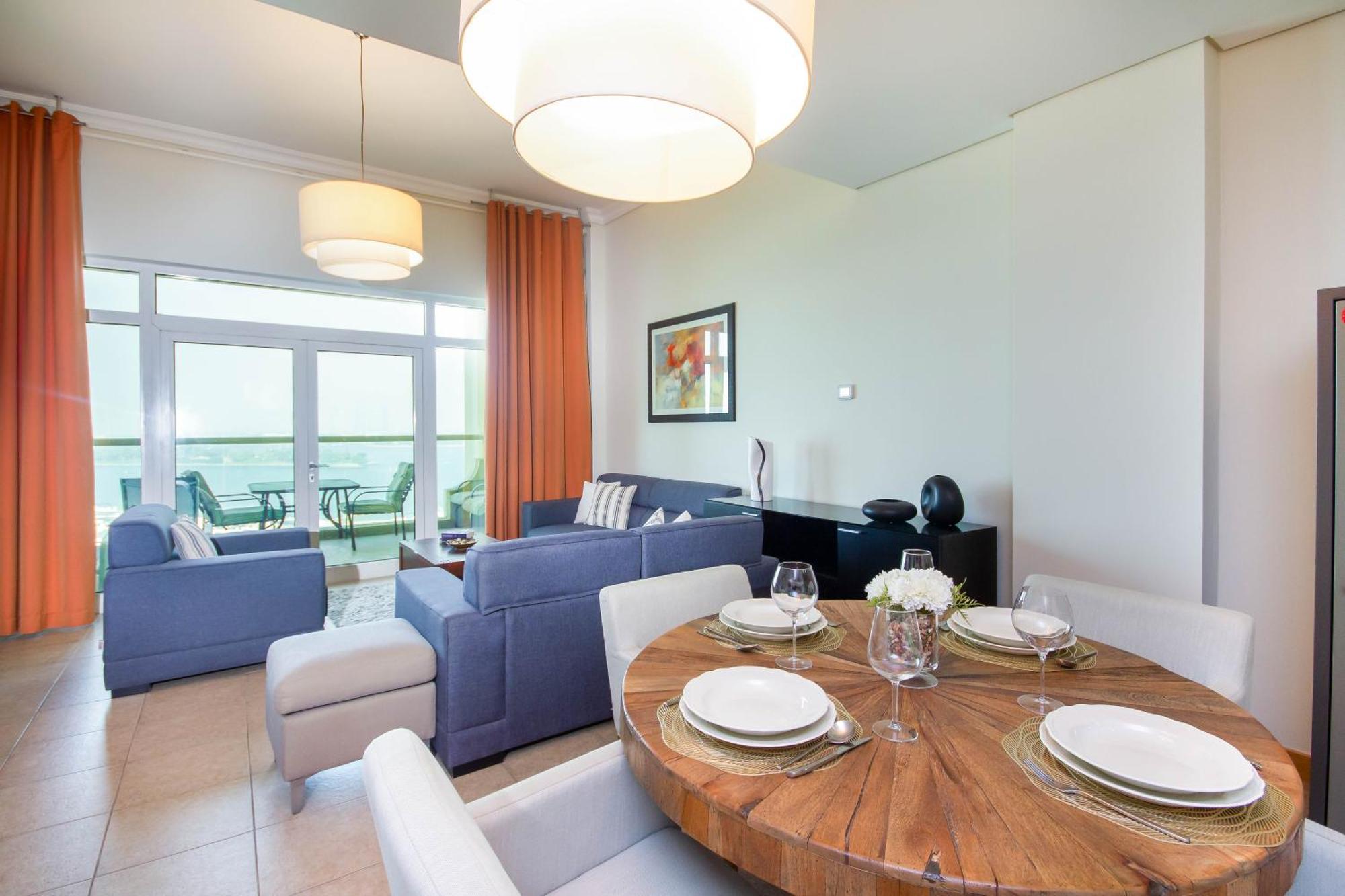 Bespoke Homes - Palm Jumeirah- 1 Bedroom Sea View With Pool & Access, Al Haseer Dubai