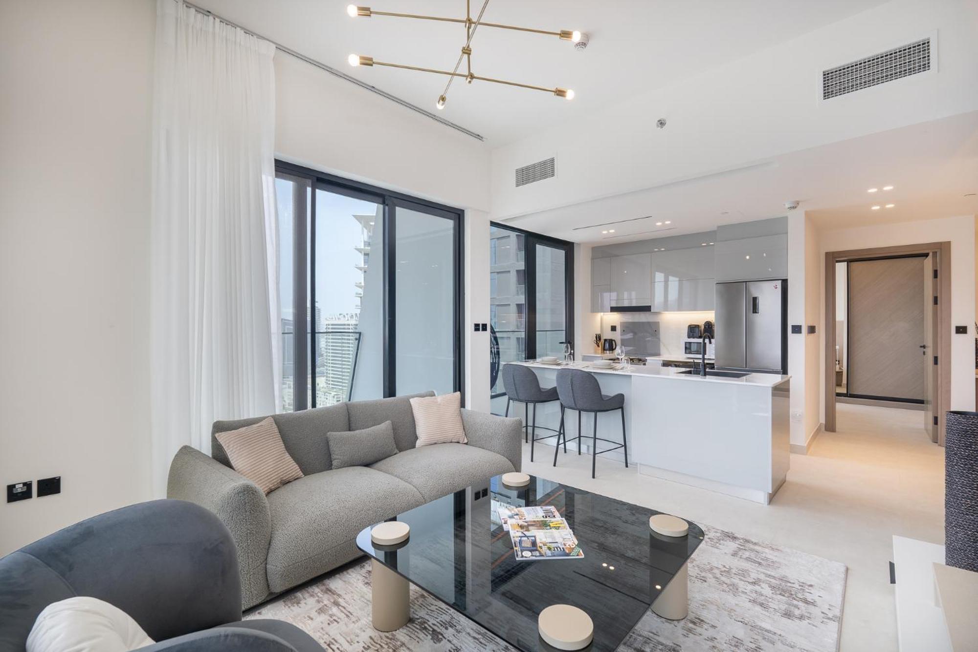 Canal Front With Burj Khalifa View By Suiteable Apartment
