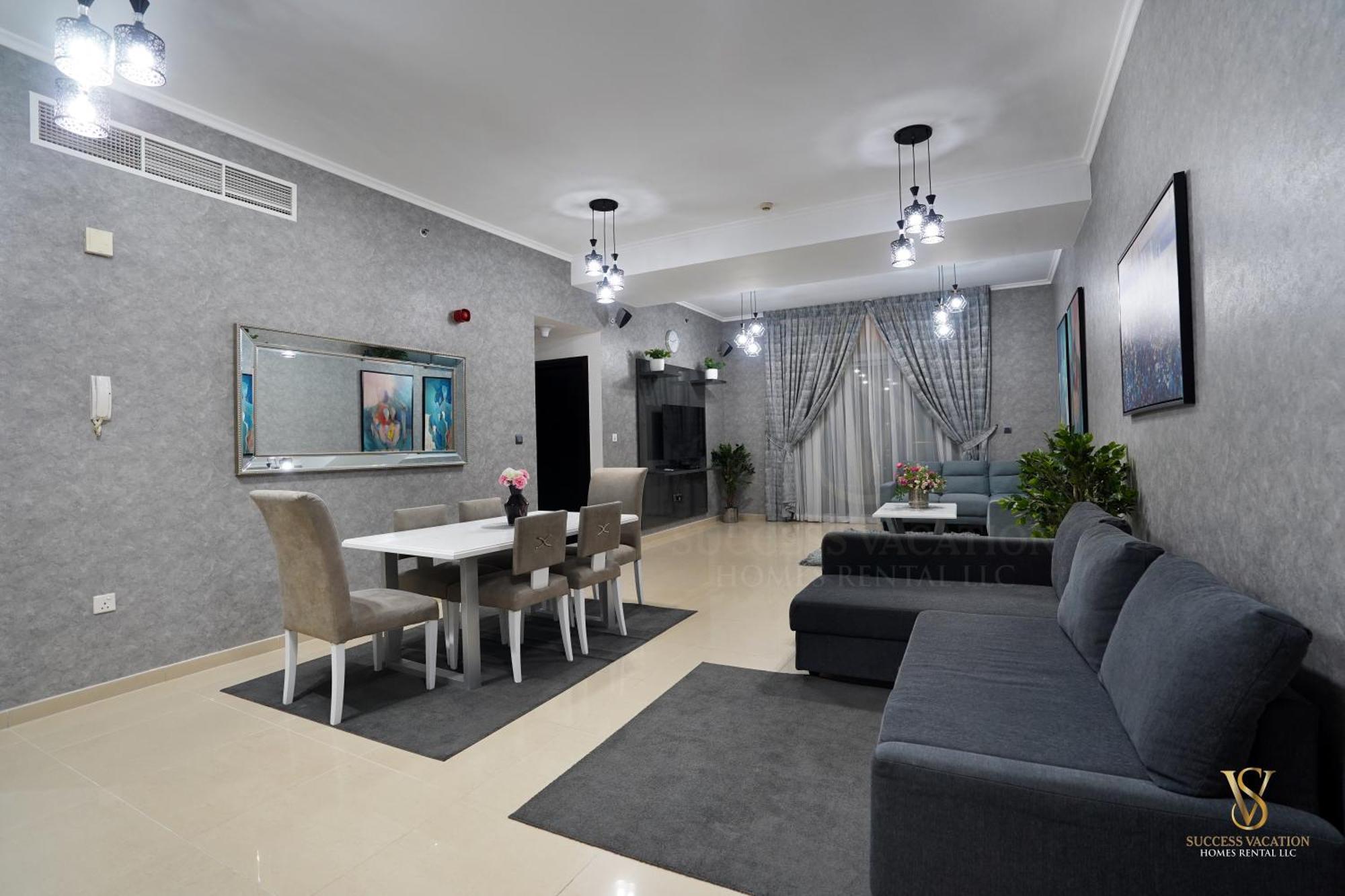 Success Luxury - 5 Min Away Marina Corniche - Free Housekeeping Provided Everyday-24-7 Staff Available For Services * Dubai