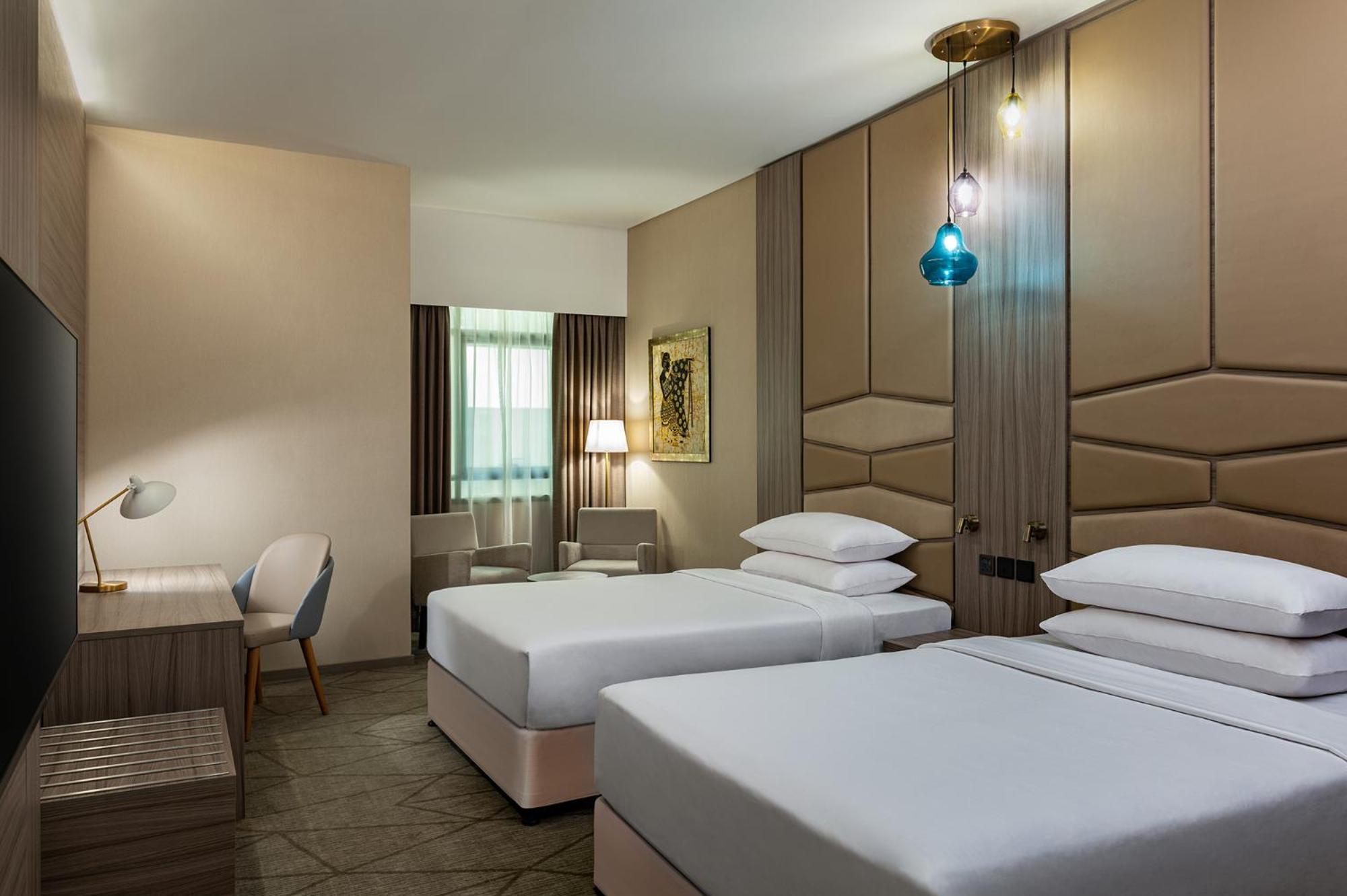 Four Points By Sheraton Production City, 4* Dubai