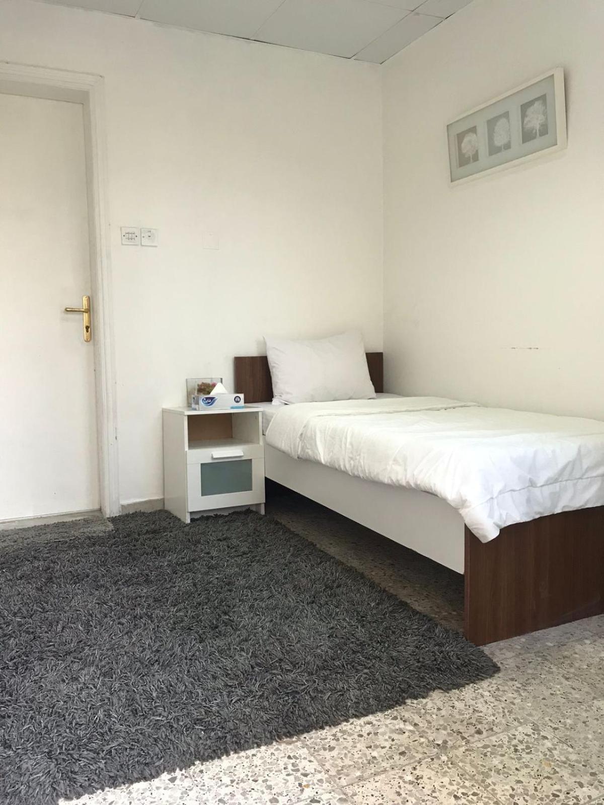 Relaxing Private In Compound Housing Near Burj Alarab 124 Dubai
