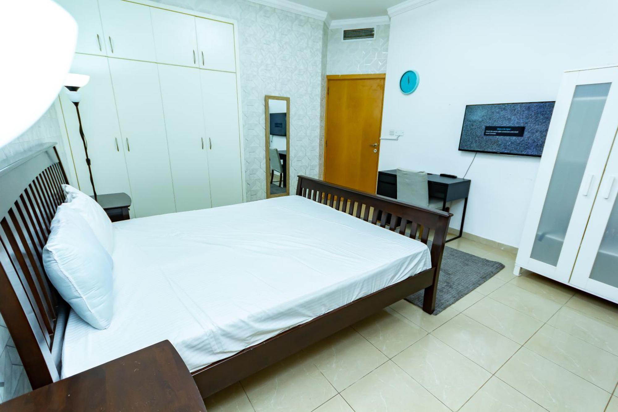 Classy For Ladies In Dubai, Marina فتيات فقط Homestay