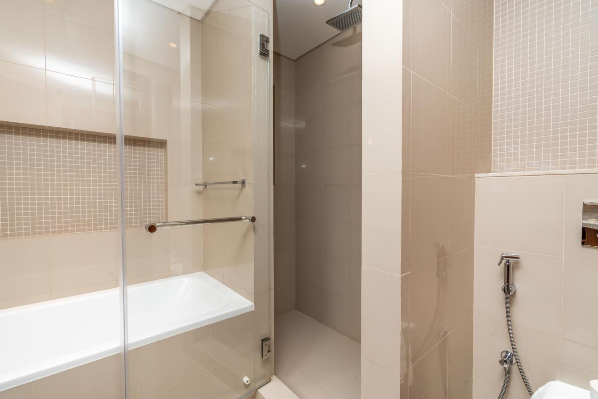 Apartment Lux Apt-burj View Opp. Dxb Mall *