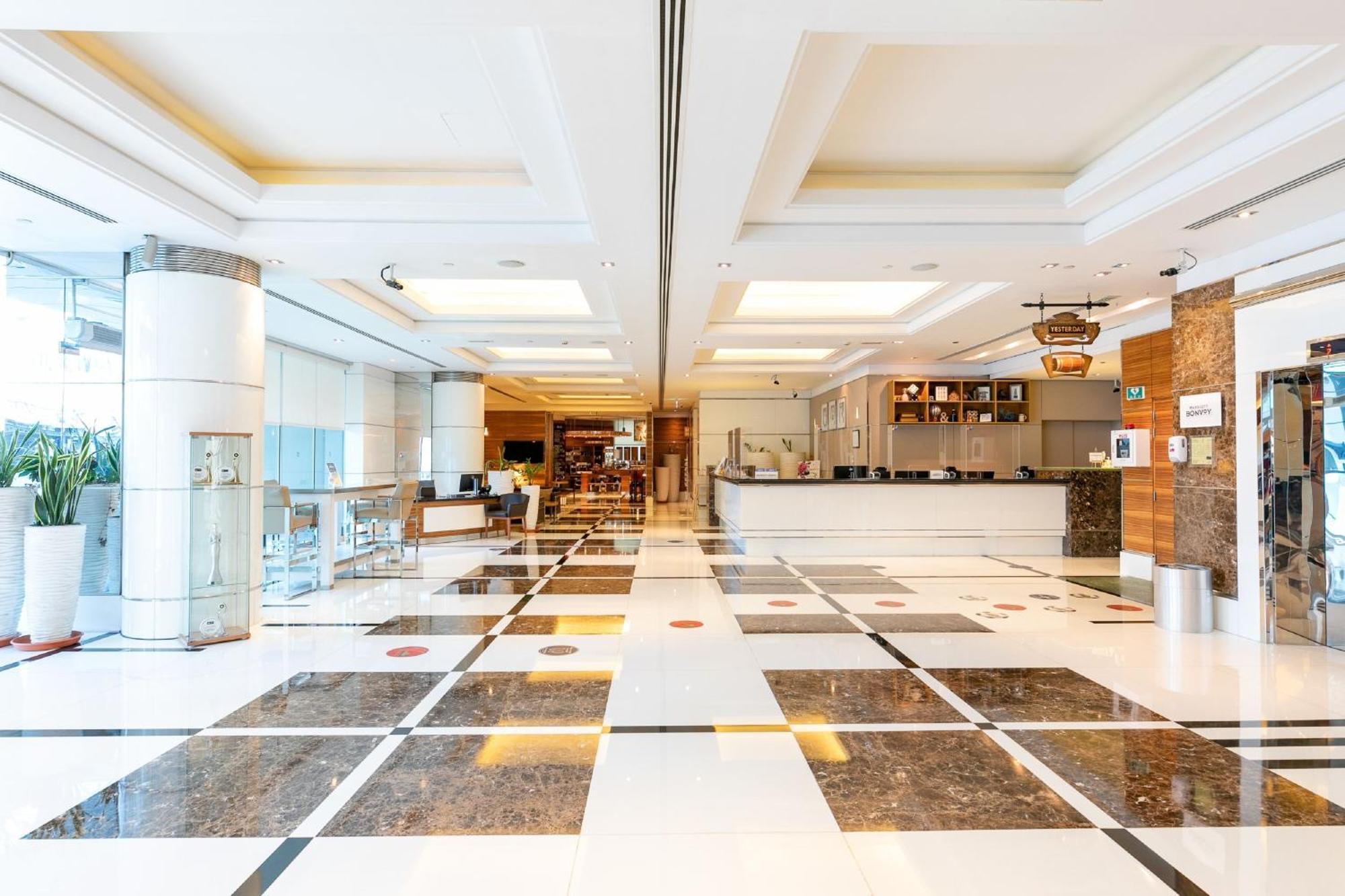 Four Points By Sheraton Bur 4* Dubai