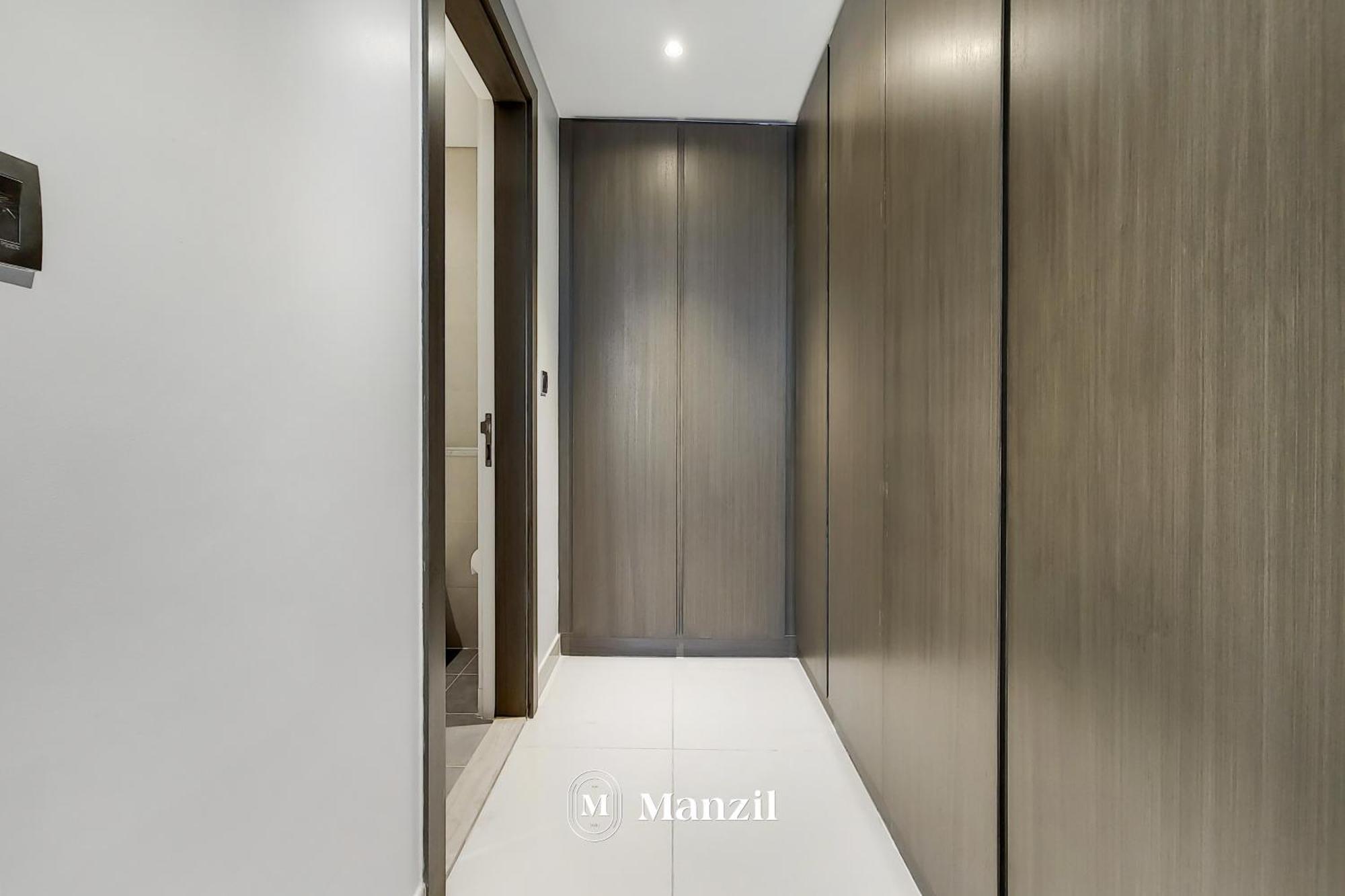 Apartment Manzil - Luxurious 1br Waterfront At Damac Maison Prive With Burj Views