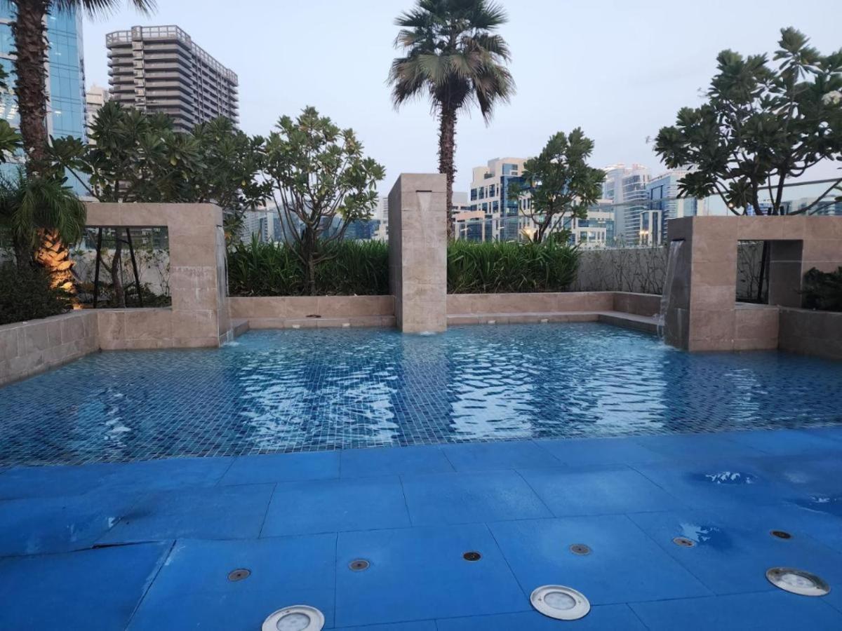 White Sage - Fancy With Mesmerizing Canal Views Dubai