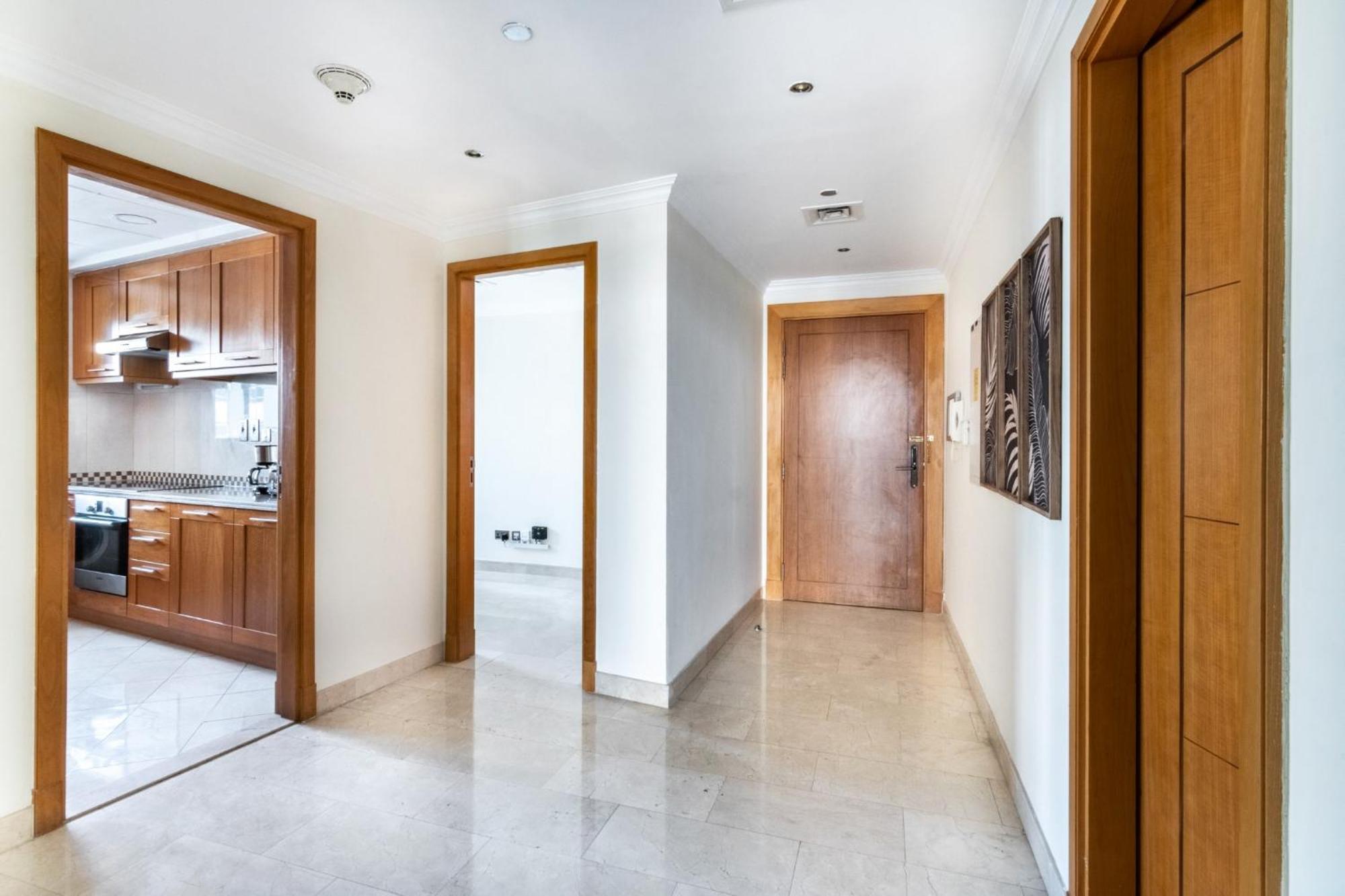 Apartment The Smart Concierge - Marinascape Oceanic Dubai