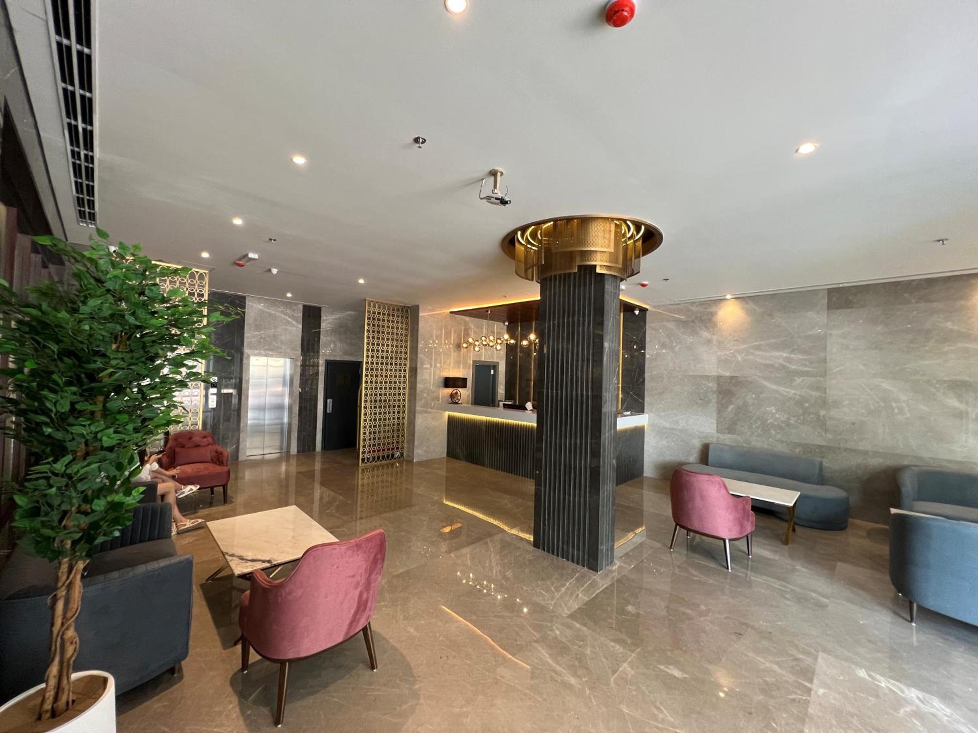 Hotel President