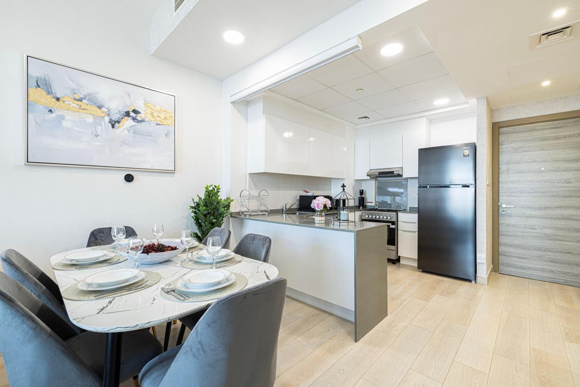 Apartment Ultra-luxury / Marina & Burj Khalifa View/ High Floor Dubai