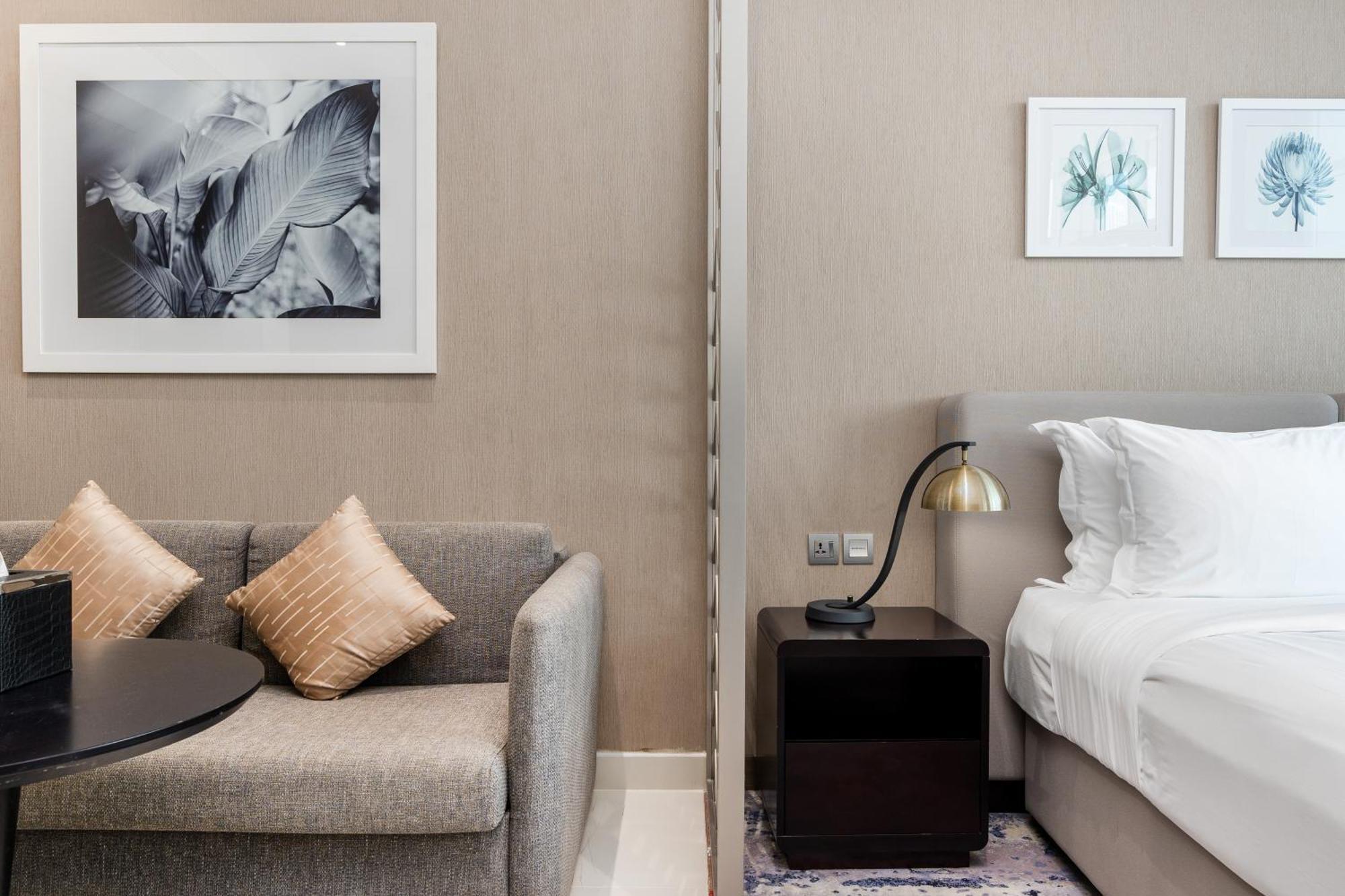White Sage - Fancy With Mesmerizing Canal Views Apartment *
