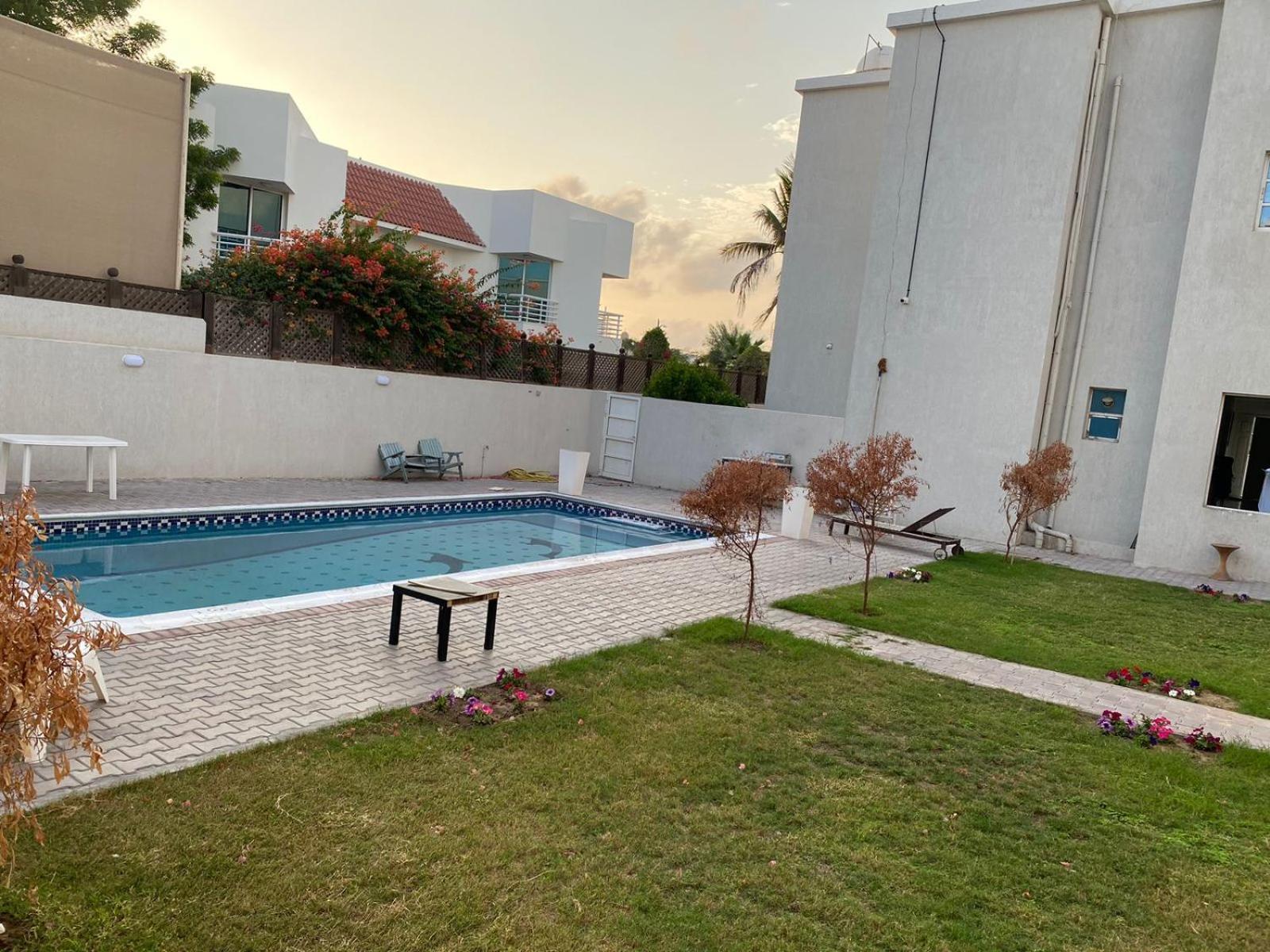 For Rent In Compound Housing Near Burj Alarab 125 Dubai