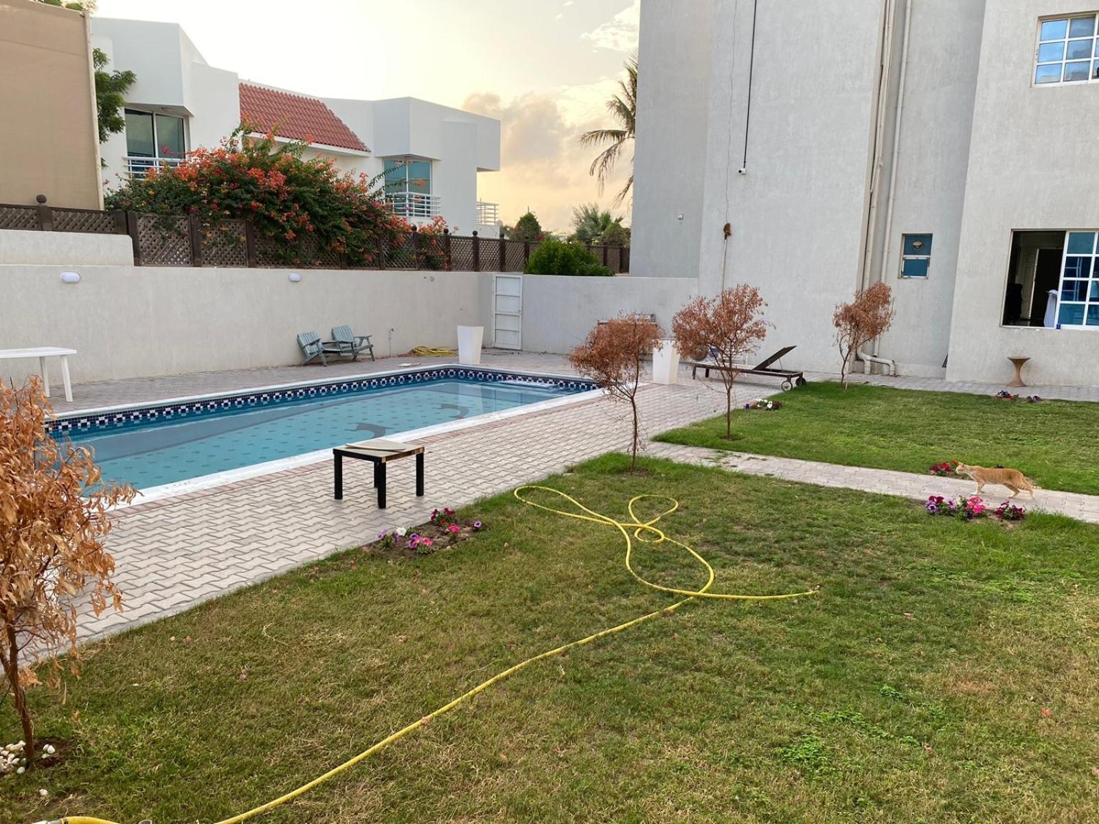 Homestay For Rent In Compound Housing Near Burj Alarab 125 Dubai